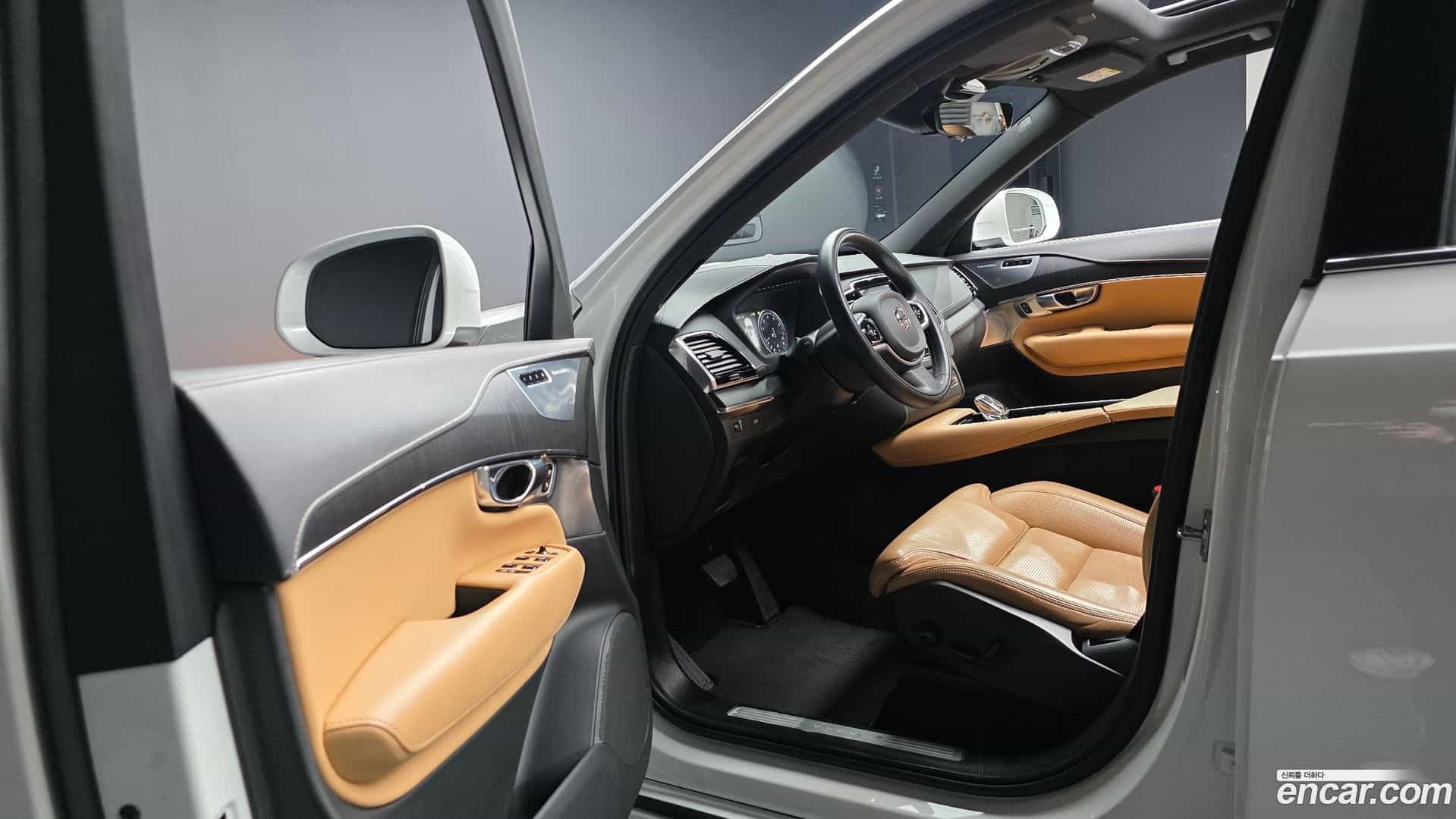 XC90 Volvo 2021.8-INNER-010