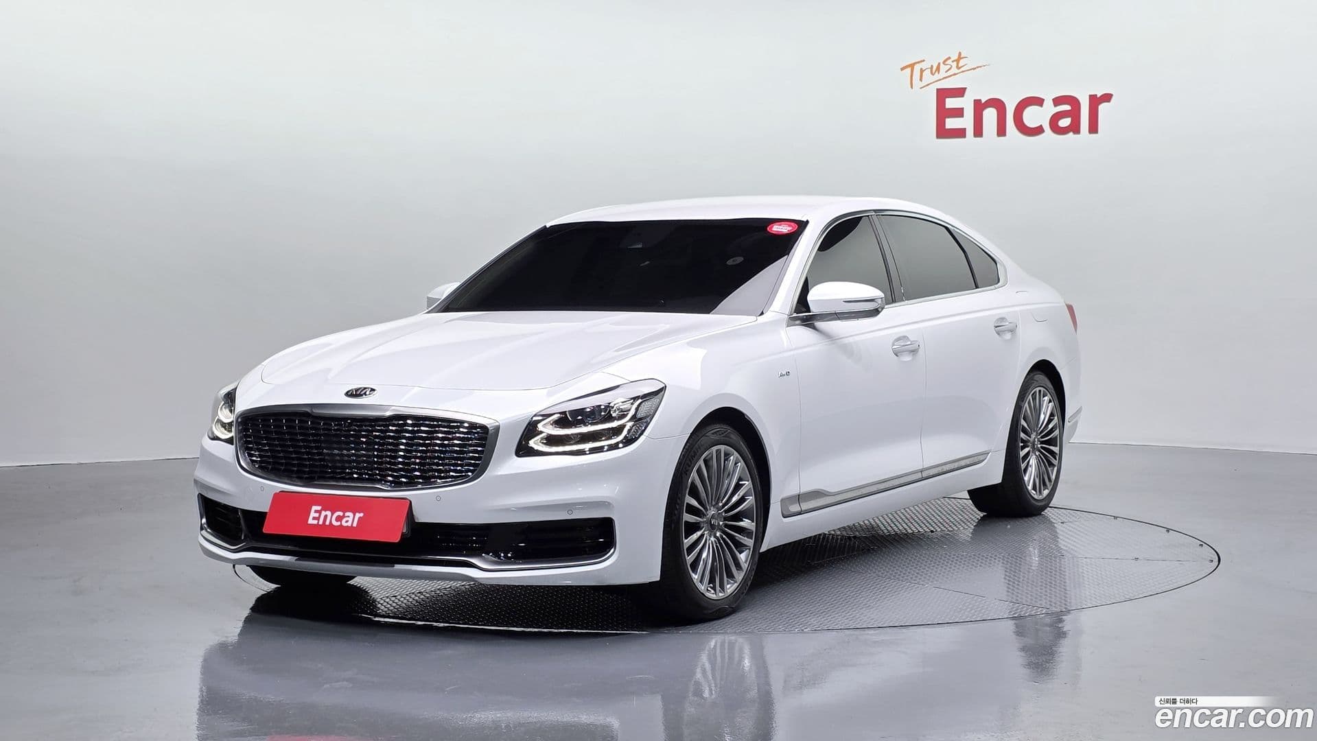 Main__Slider__Photo:K9 Kia 2018.4-0