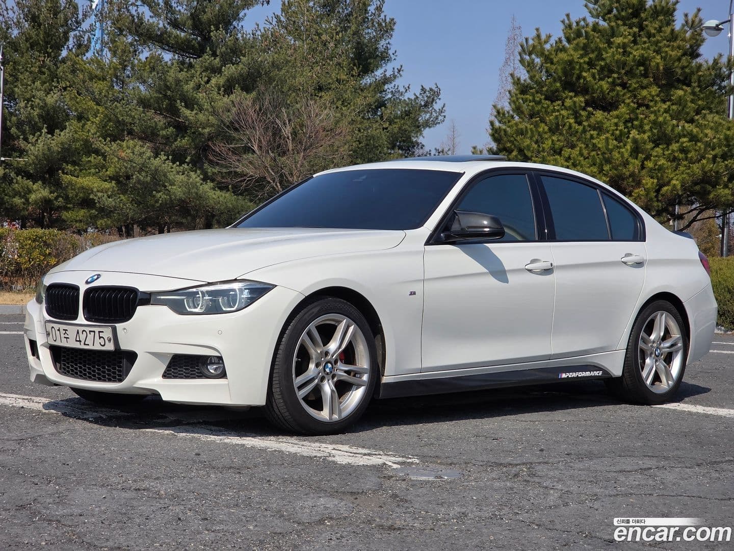 Main__Slider__Photo:3-Series BMW 2018.3-0