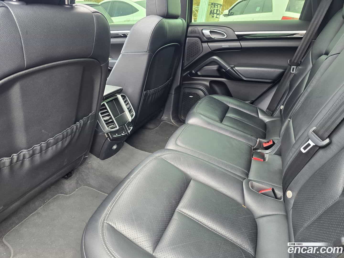Cayenne Porsche 2015.9-INNER-007