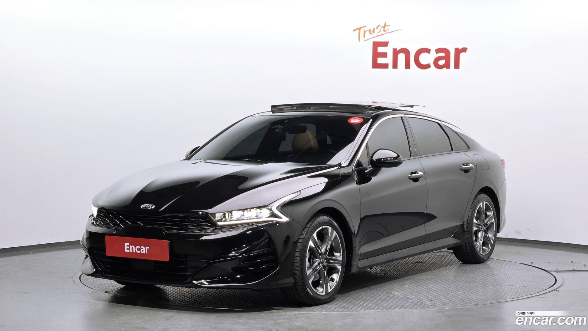 Main__Slider__Photo:K5 Kia 2021.2-0