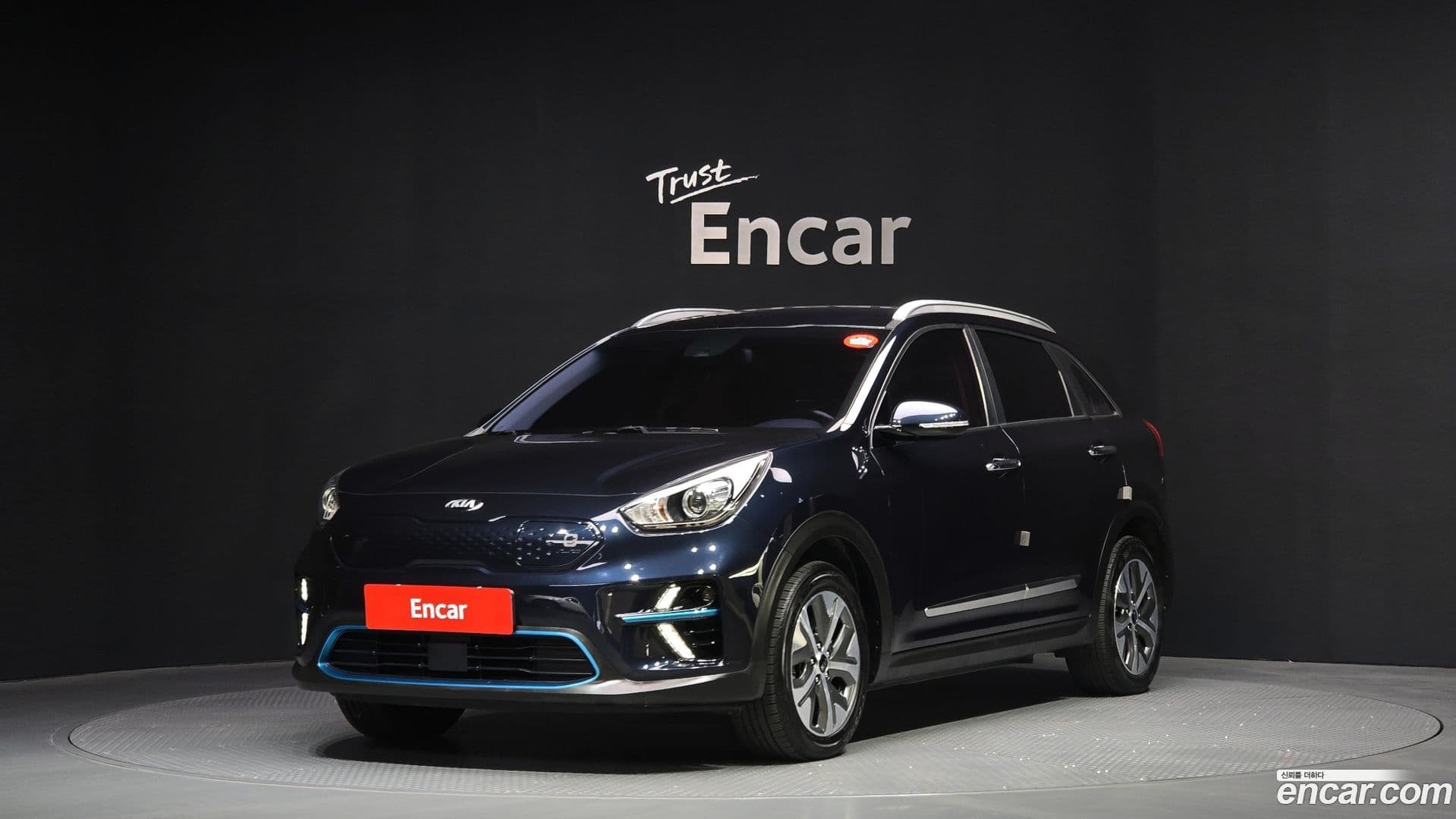 Main__Slider__Photo:Niro Kia 2019.2-0