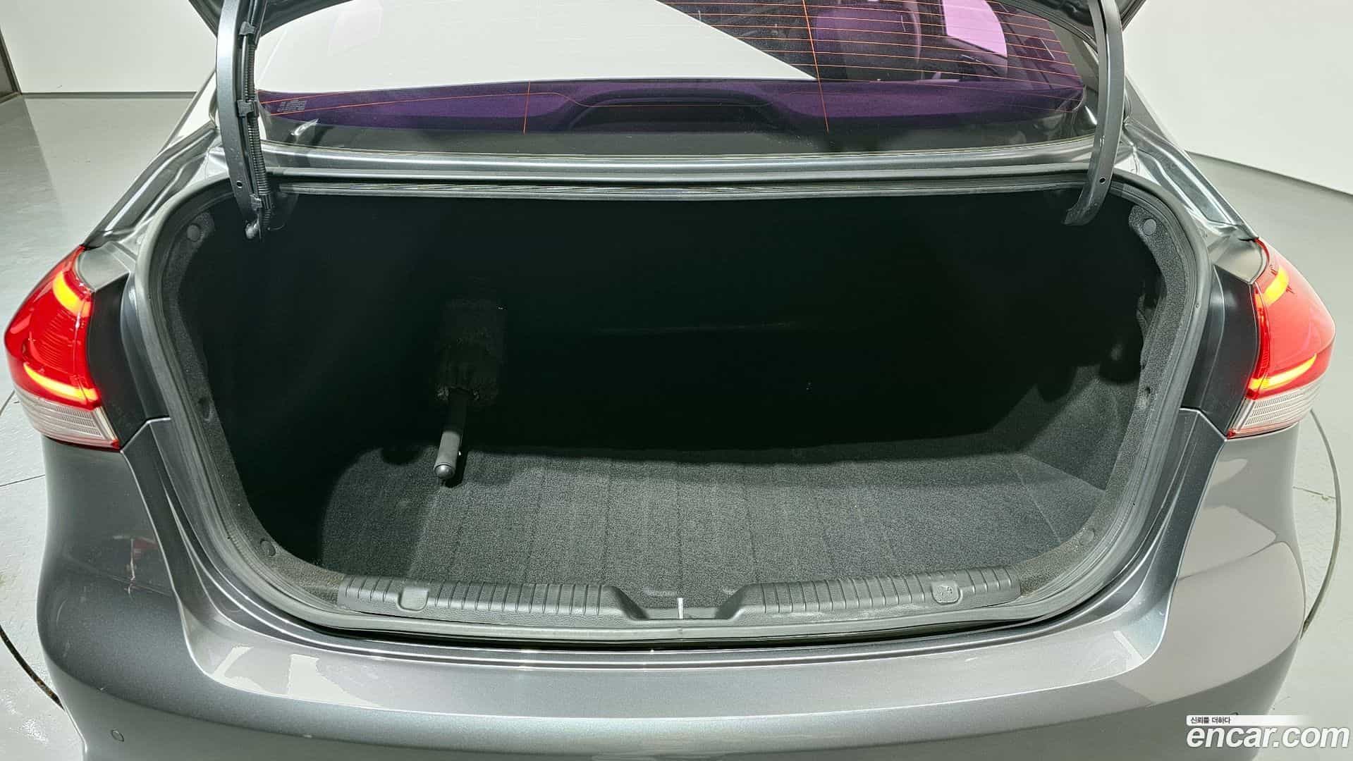 K3 Kia 2016.0-OPTION-024