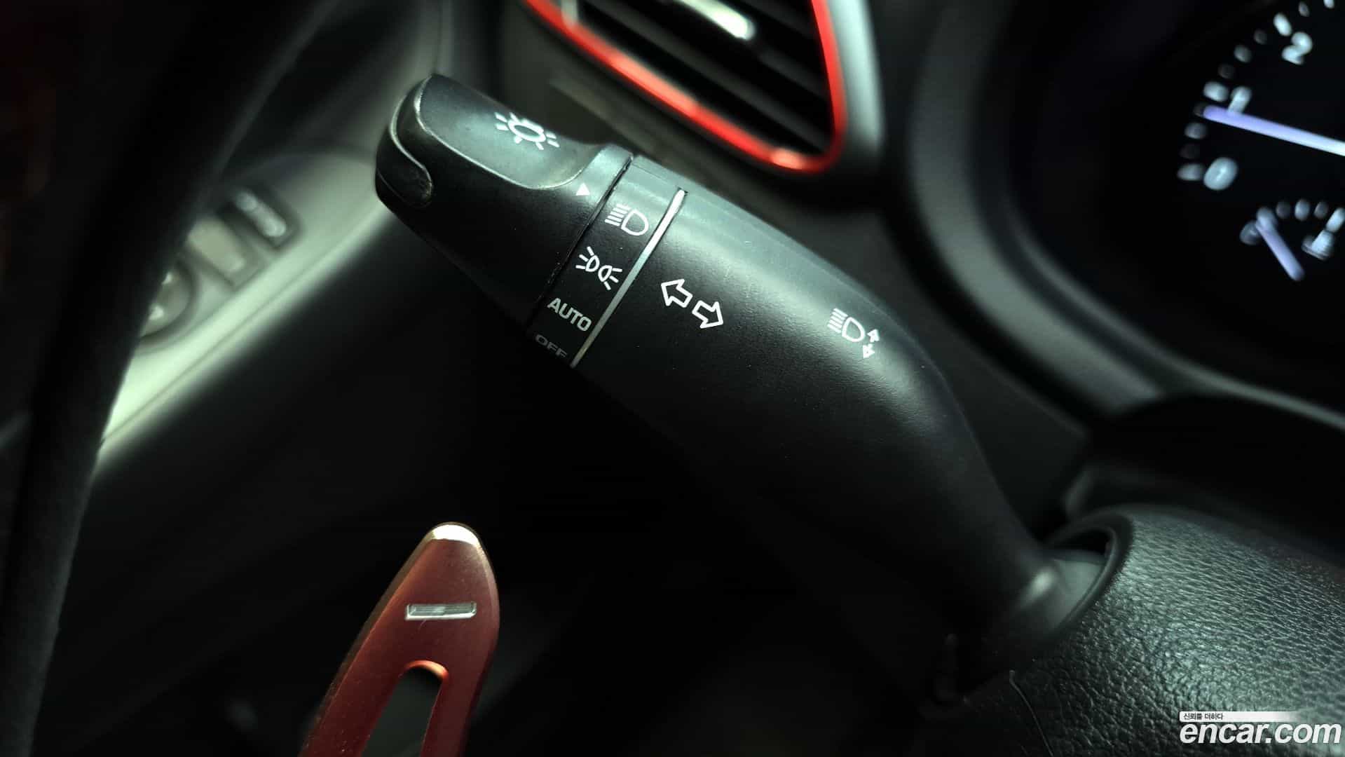 i30 Hyundai 2018.2-OPTION-022