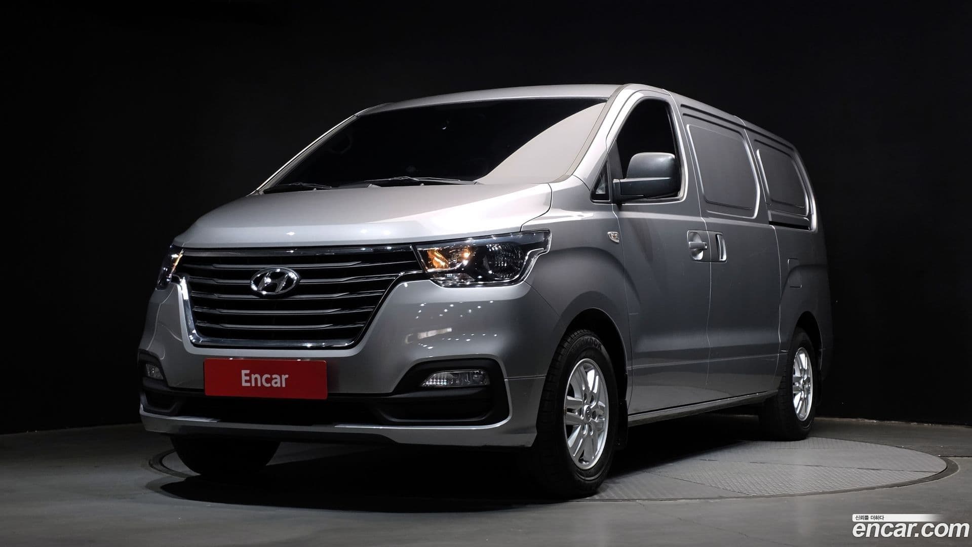 Main__Slider__Photo:Starex Hyundai 2020.9-0