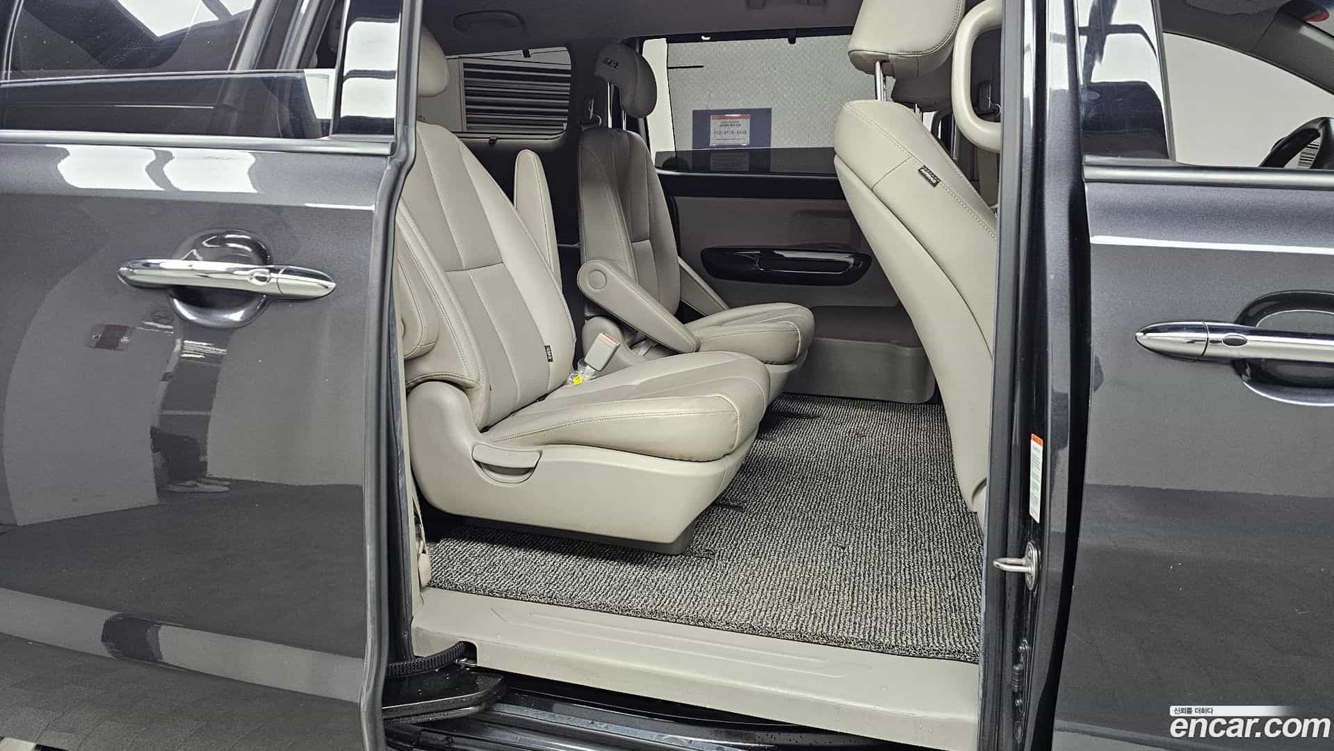 Canival Kia 2019.9-OPTION-016
