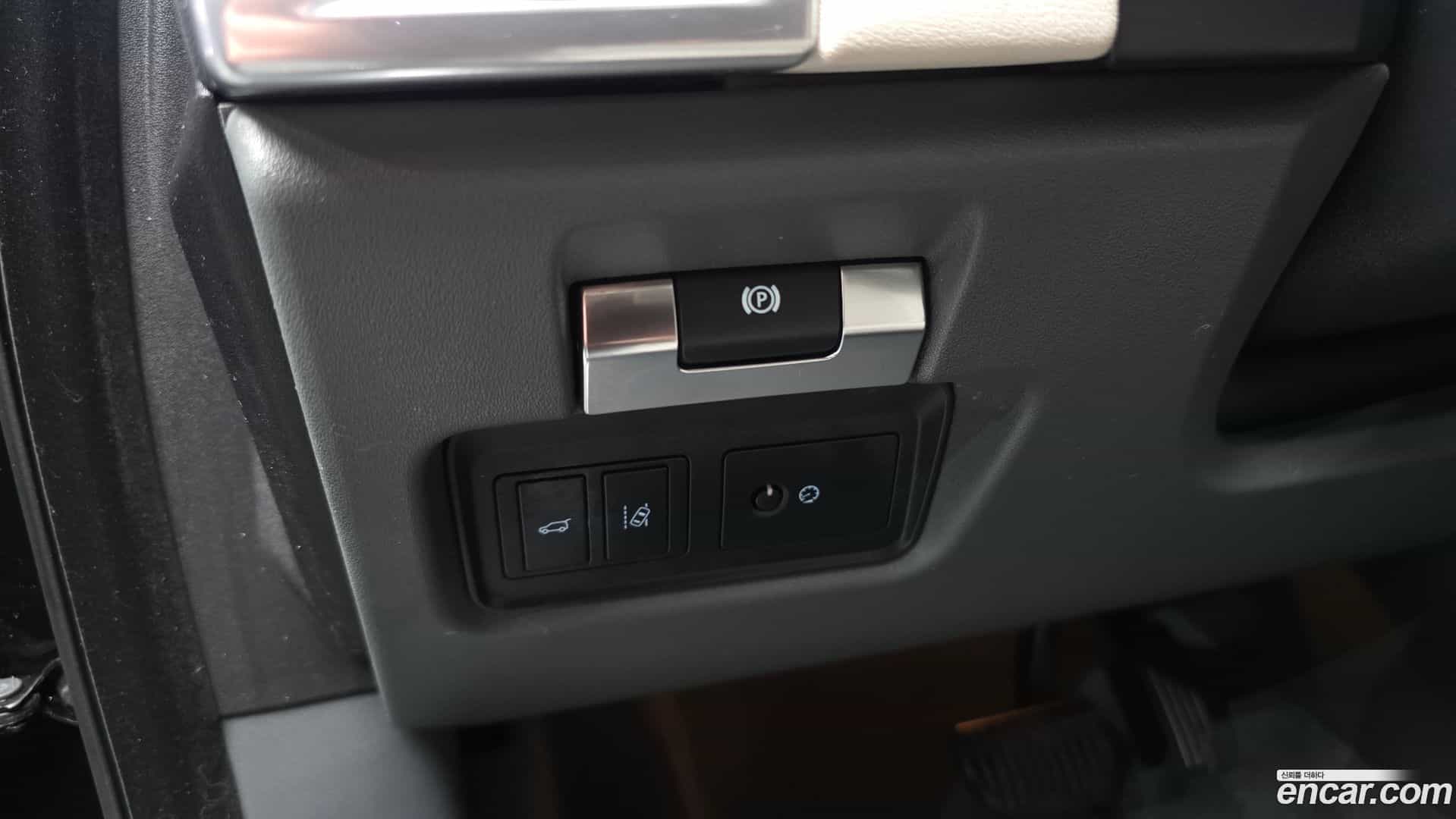 E-PACE Jaguar 2018.3-OPTION-023