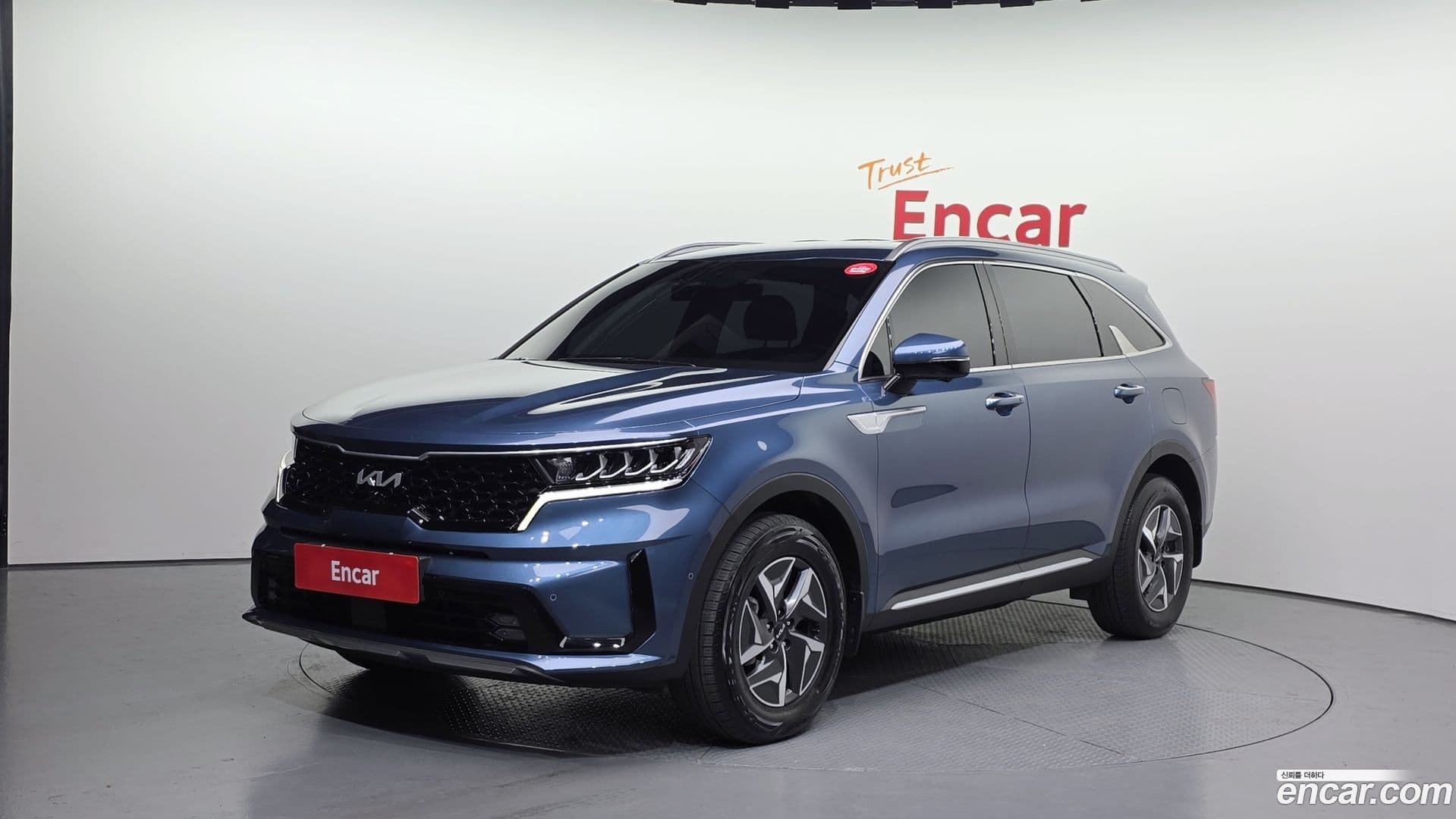 Main__Slider__Photo:Sorento Kia 2023.2-0