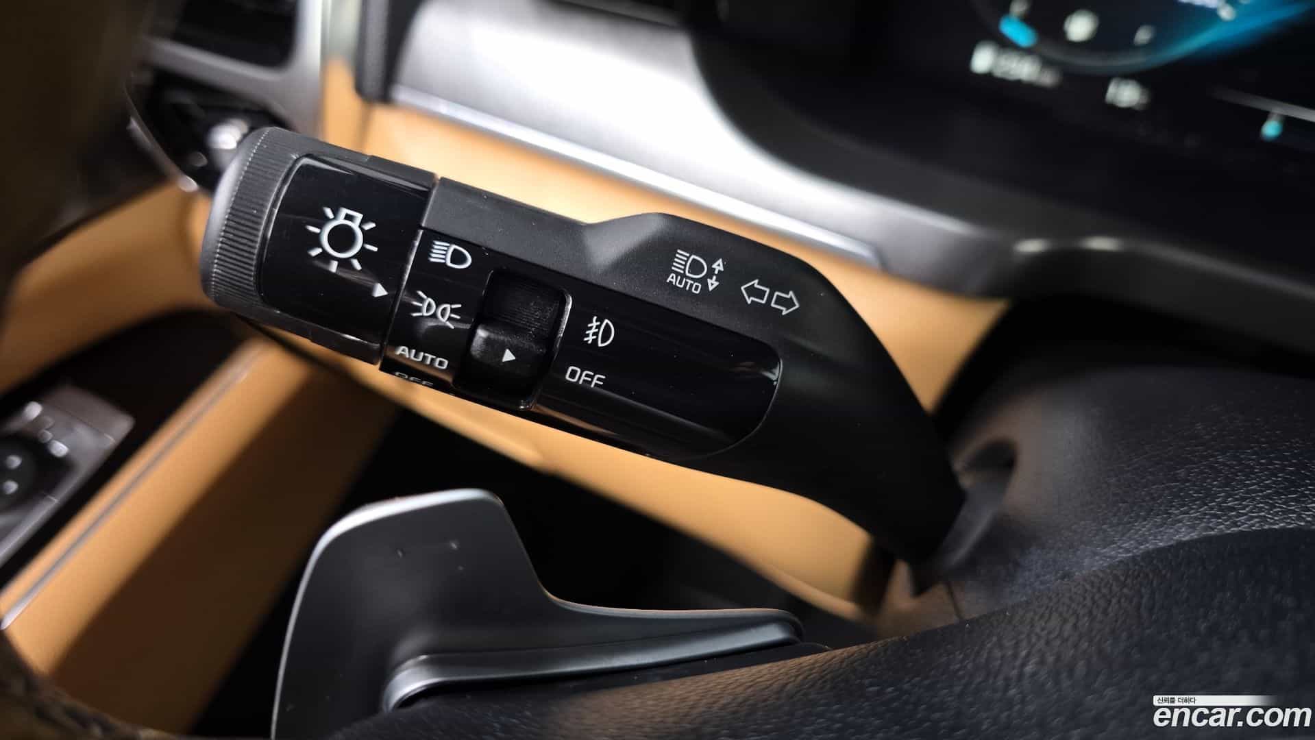 Sorento Kia 2023.2-OPTION-016
