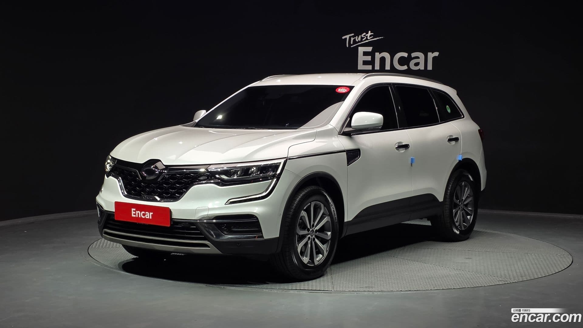 Main__Slider__Photo:QM6 Renault Korea 2022.1-0