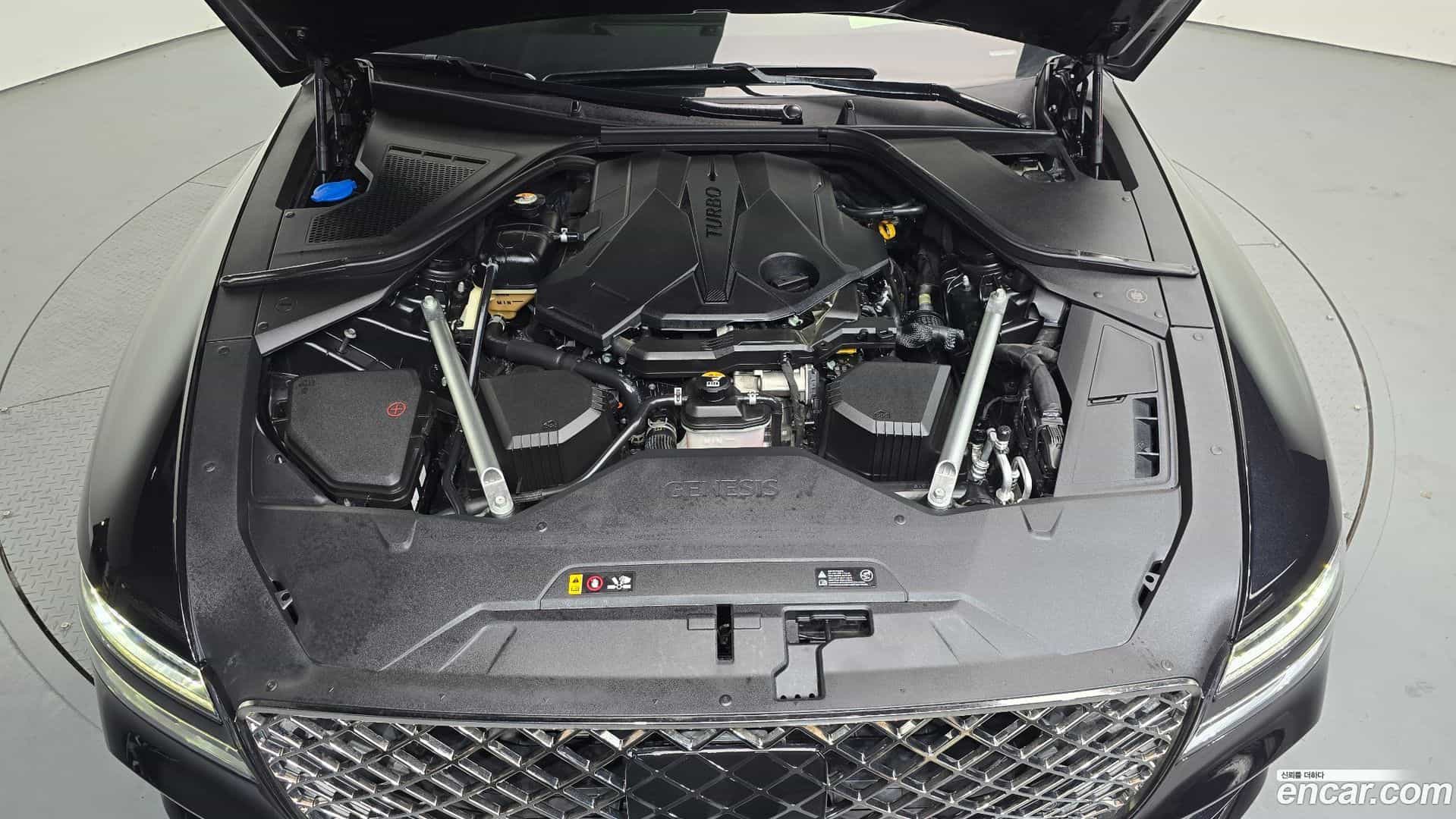 G80 Genesis 2022.0-INNER-006