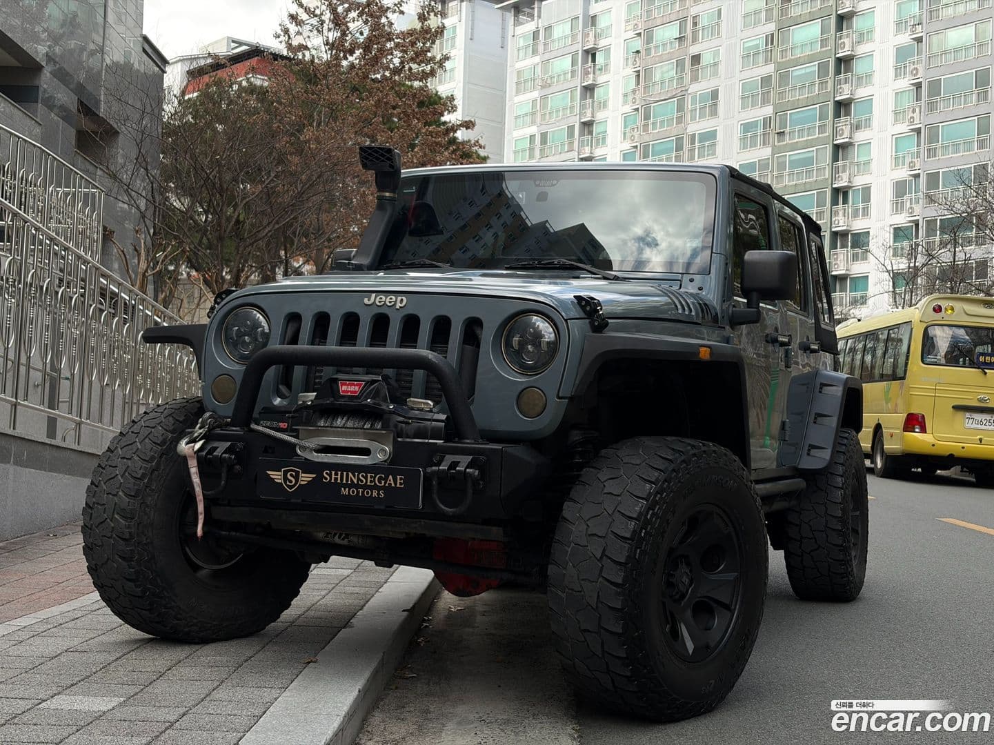 Main__Slider__Photo:Wrangler Jeep 2014.1-0