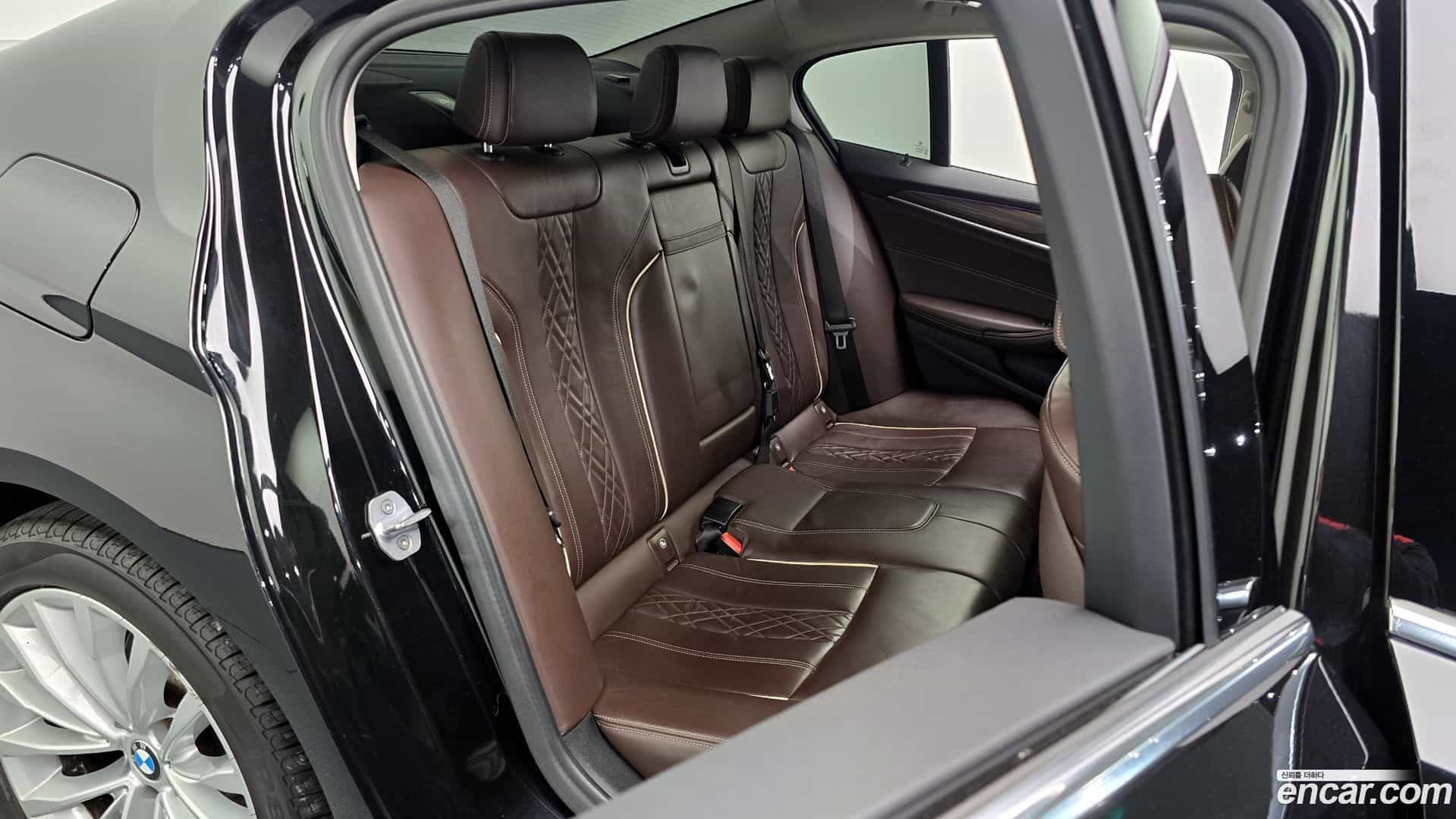 5-Series BMW 2018.7-OPTION-016