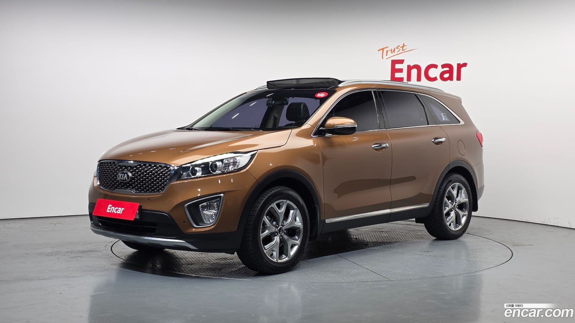 Main__Slider__Photo:Sorento Kia 2014.9-0