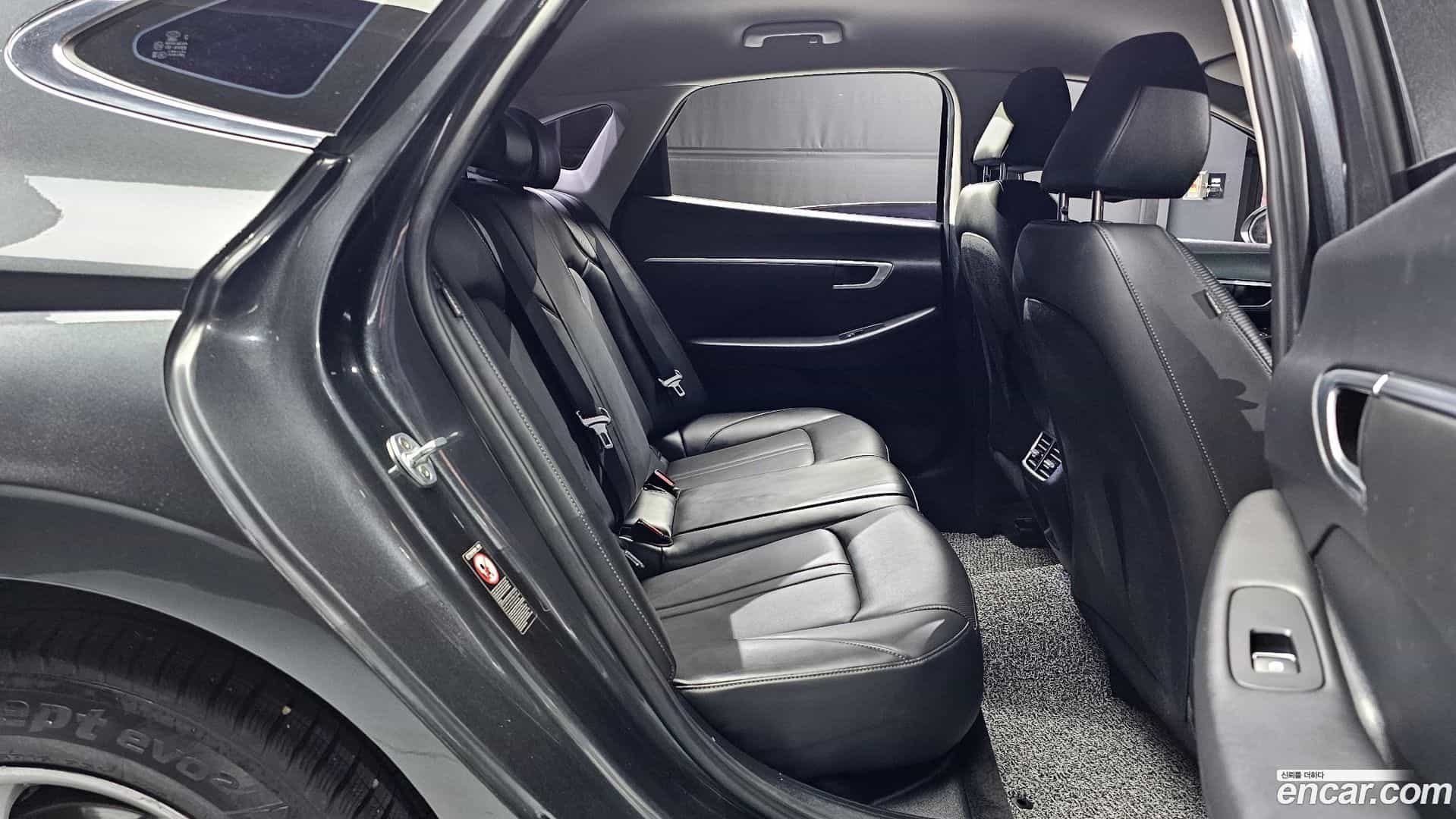 Sonata Hyundai 2019.3-OPTION-016