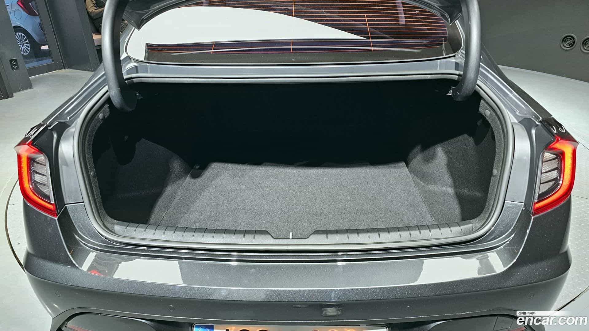 Sonata Hyundai 2019.3-OPTION-024