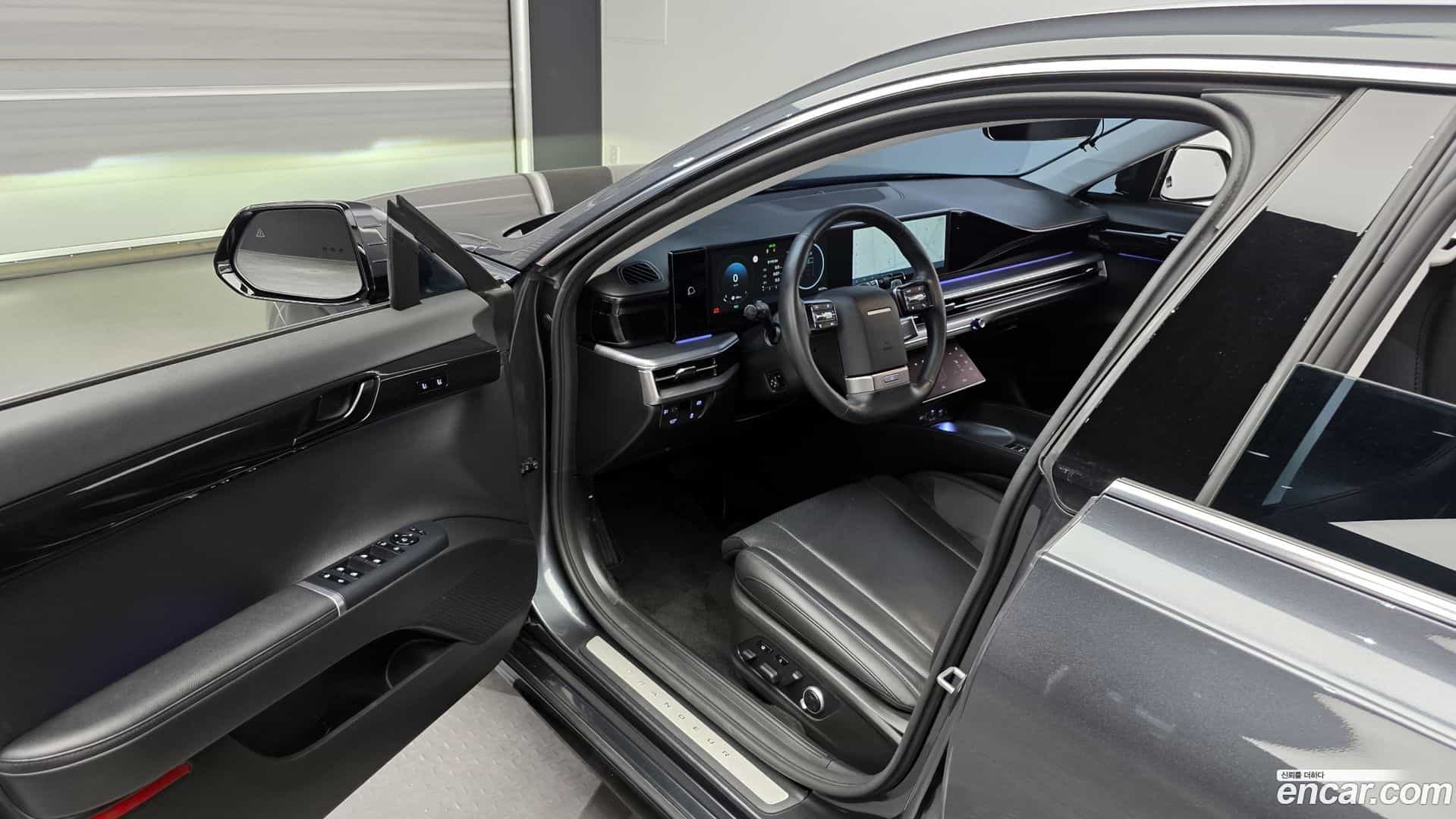 Grandeur Hyundai 2023.5-INNER-010