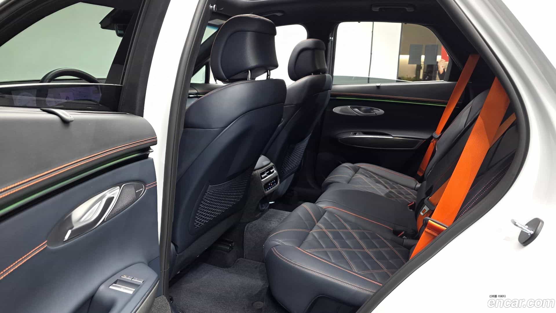 GV70 Genesis 2025.1-OPTION-016