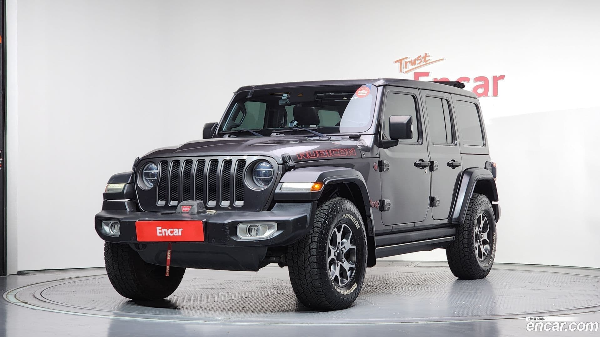 Main__Slider__Photo:Wrangler Jeep 2020.11-0