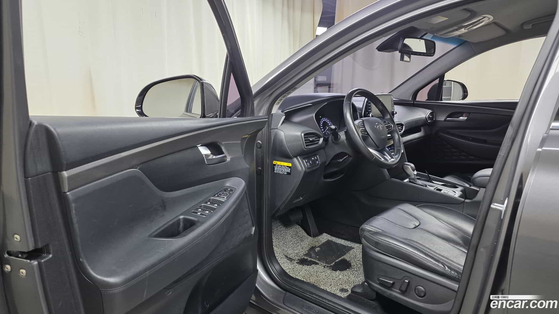 Santafe Hyundai 2018.10-INNER-010