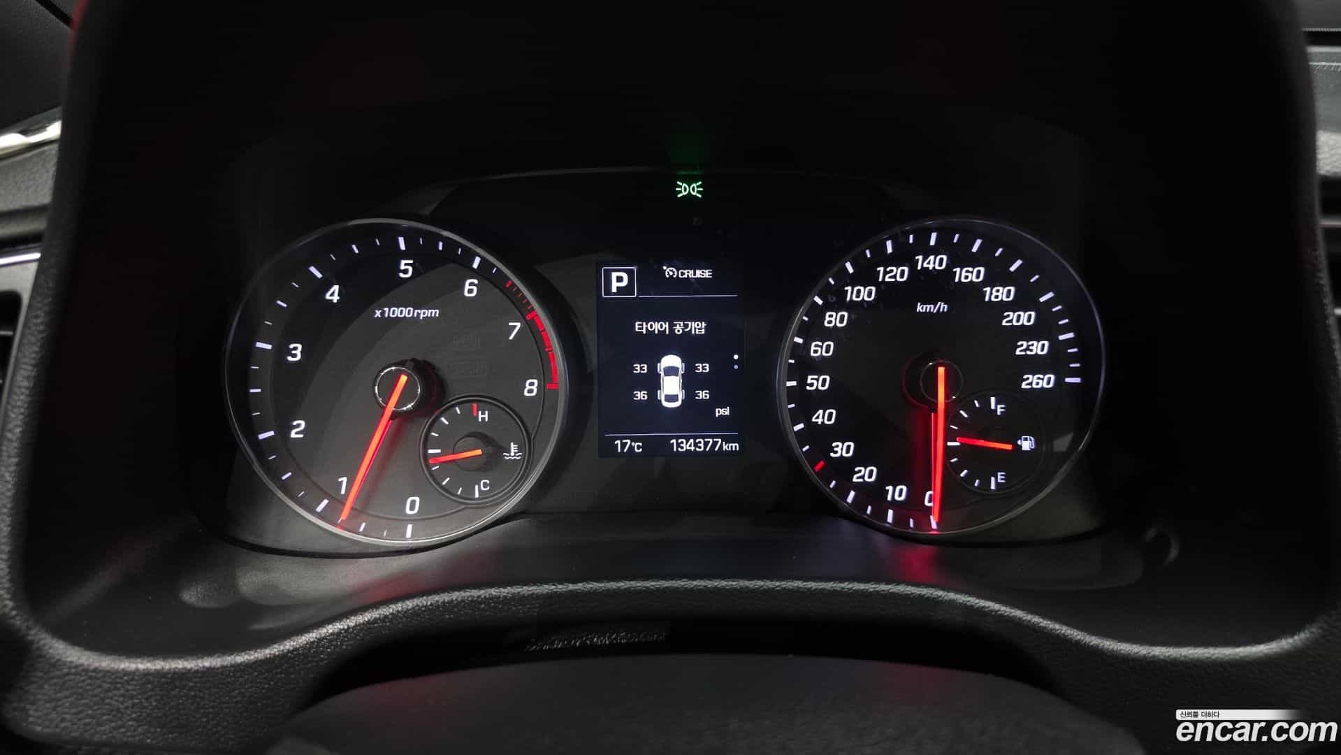AVANTE Hyundai 2016.7-INNER-008