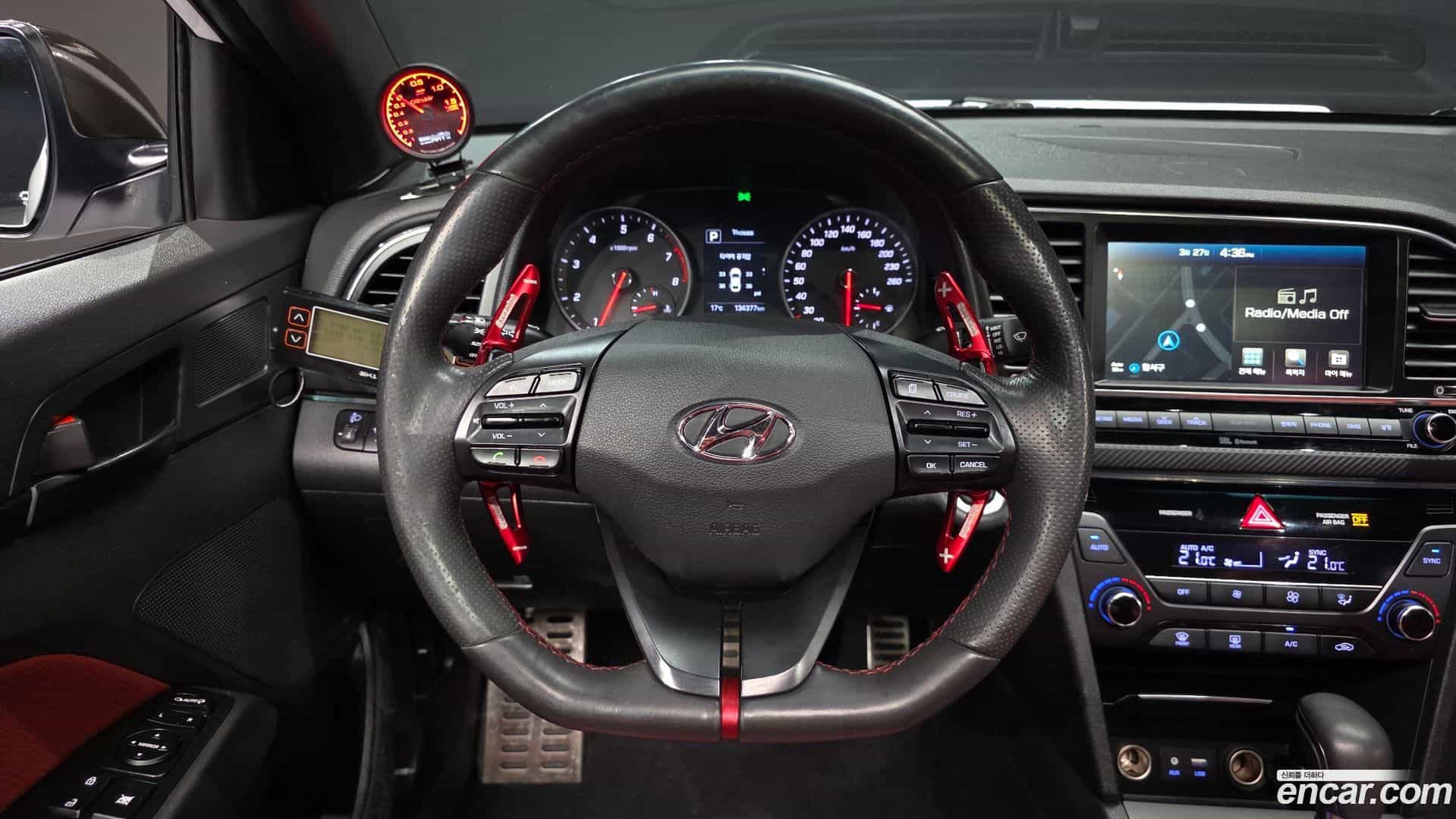 AVANTE Hyundai 2016.7-OPTION-017