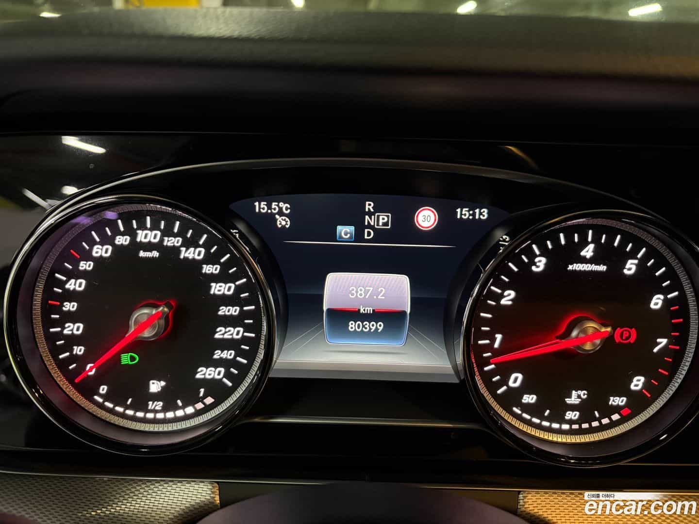E-Class Mercedes-Benz 2019.3-INNER-008