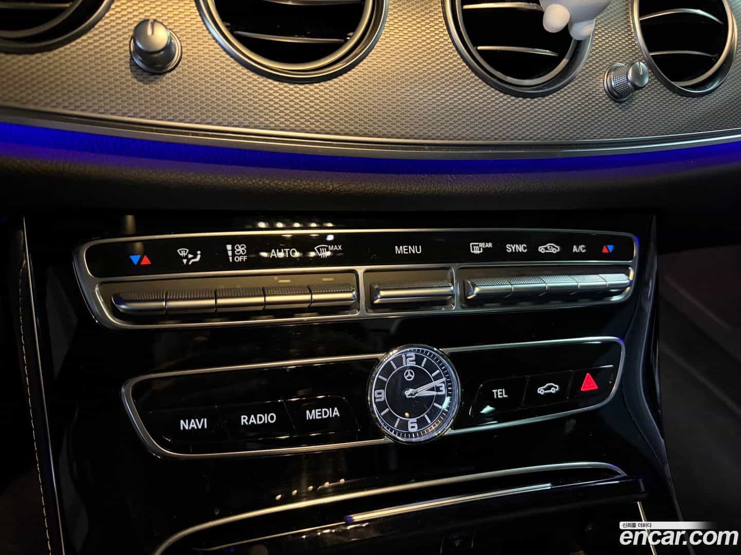 E-Class Mercedes-Benz 2019.3-OPTION-018