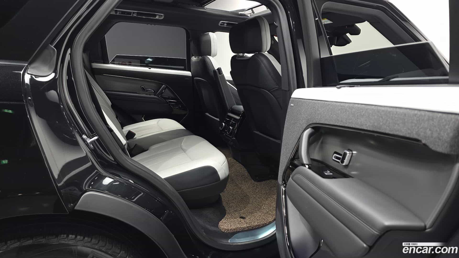 Range Rover Sport Land Rover 2023.1-OPTION-016