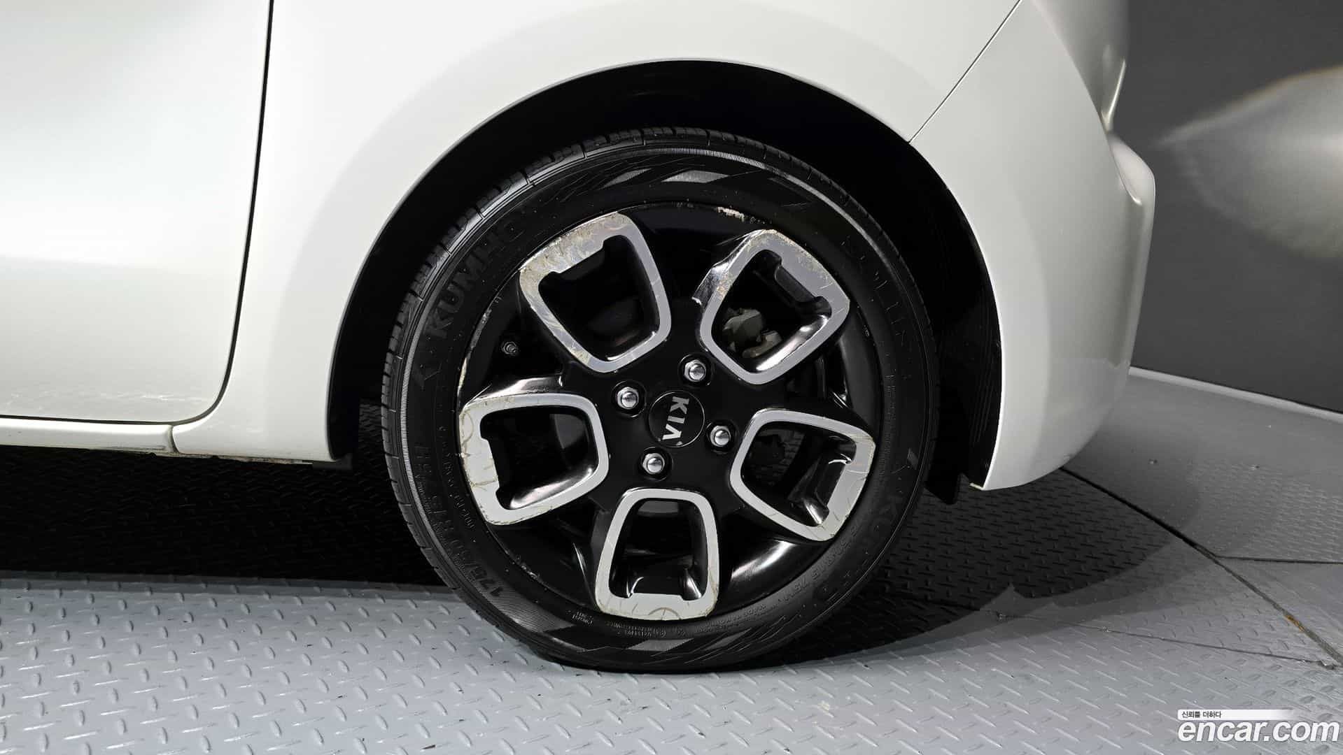 RAY Kia 2018.9-OUTER-005
