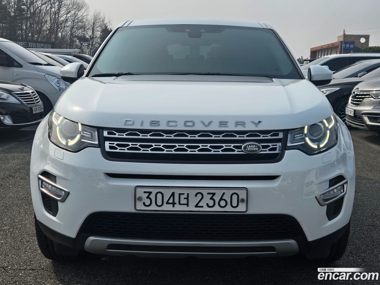 Main__Slider__Photo:Discovery Sport Land Rover 2019.11-0
