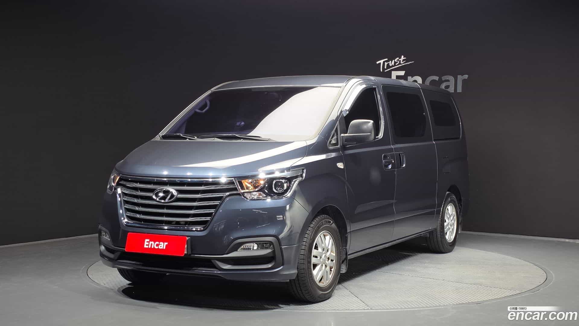 Starex Hyundai 2018.1-OUTER-001