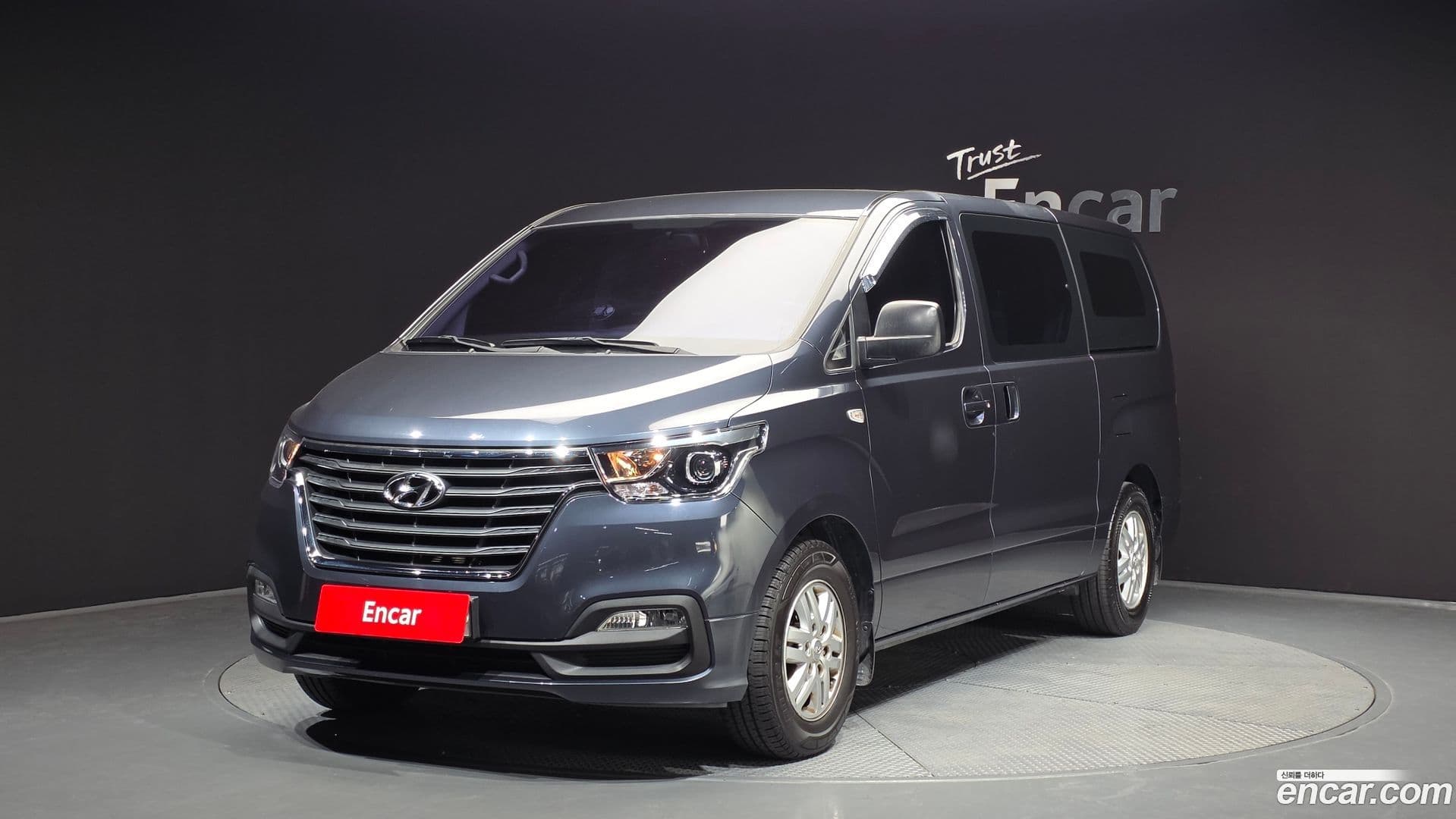 Main__Slider__Photo:Starex Hyundai 2018.1-0