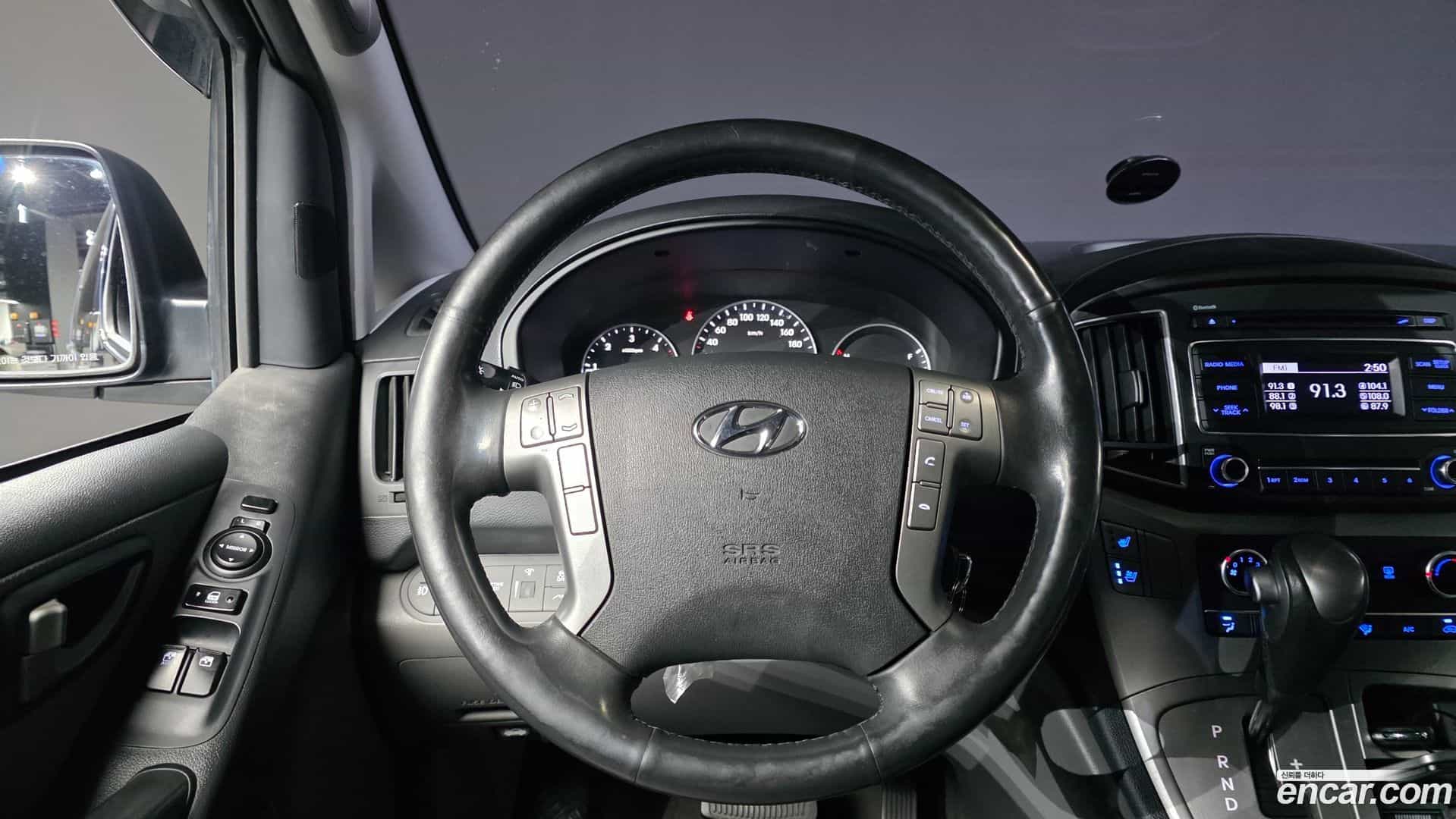 Starex Hyundai 2018.1-OPTION-020
