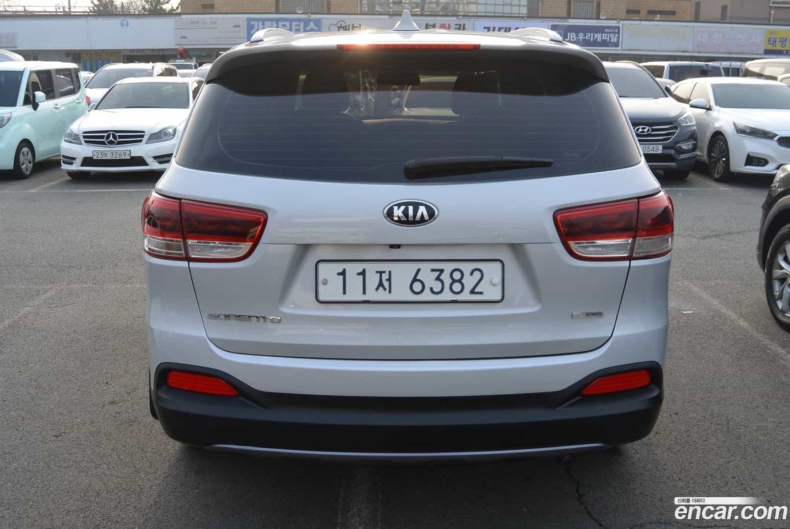 Sorento Kia 2015.4-OUTER-004