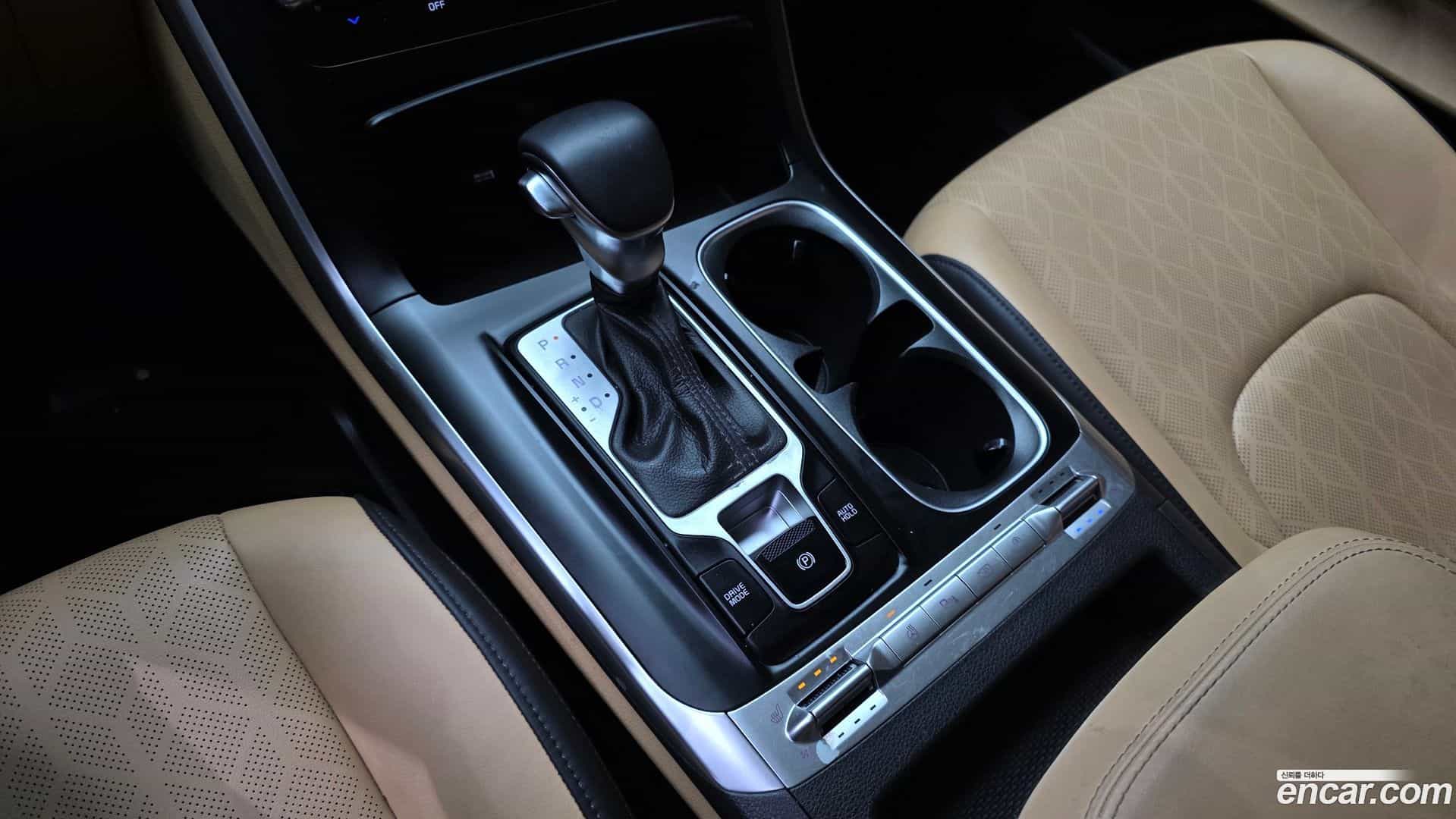 Canival Kia 2021.3-INNER-009