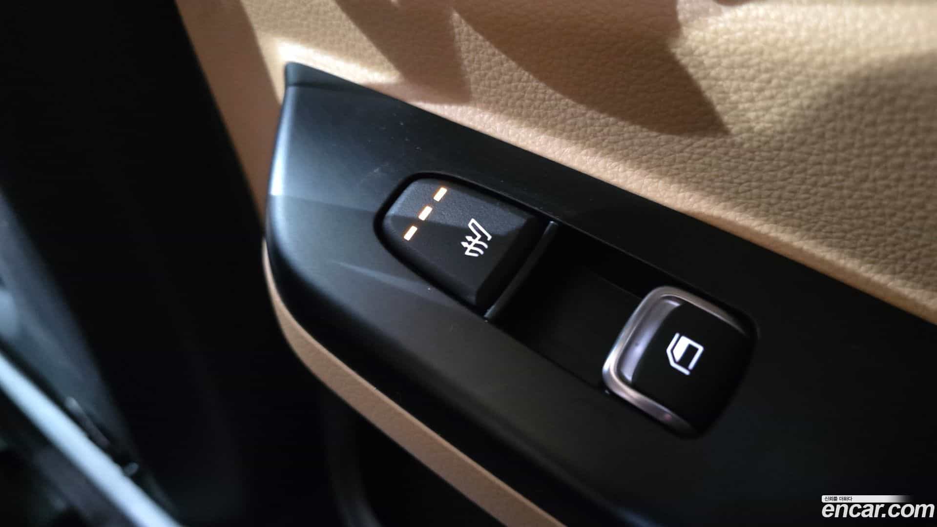 Canival Kia 2021.3-OPTION-023