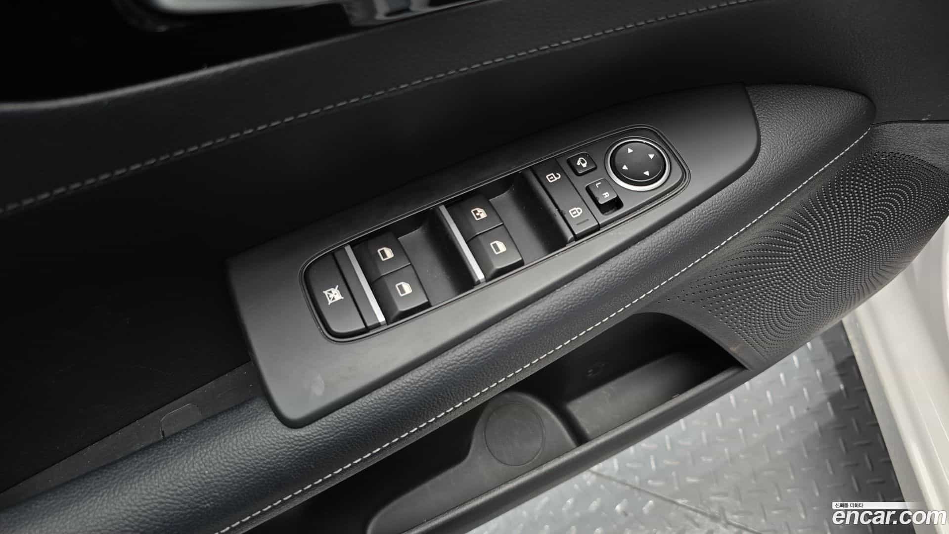 K3 Kia 2023.2-OPTION-021