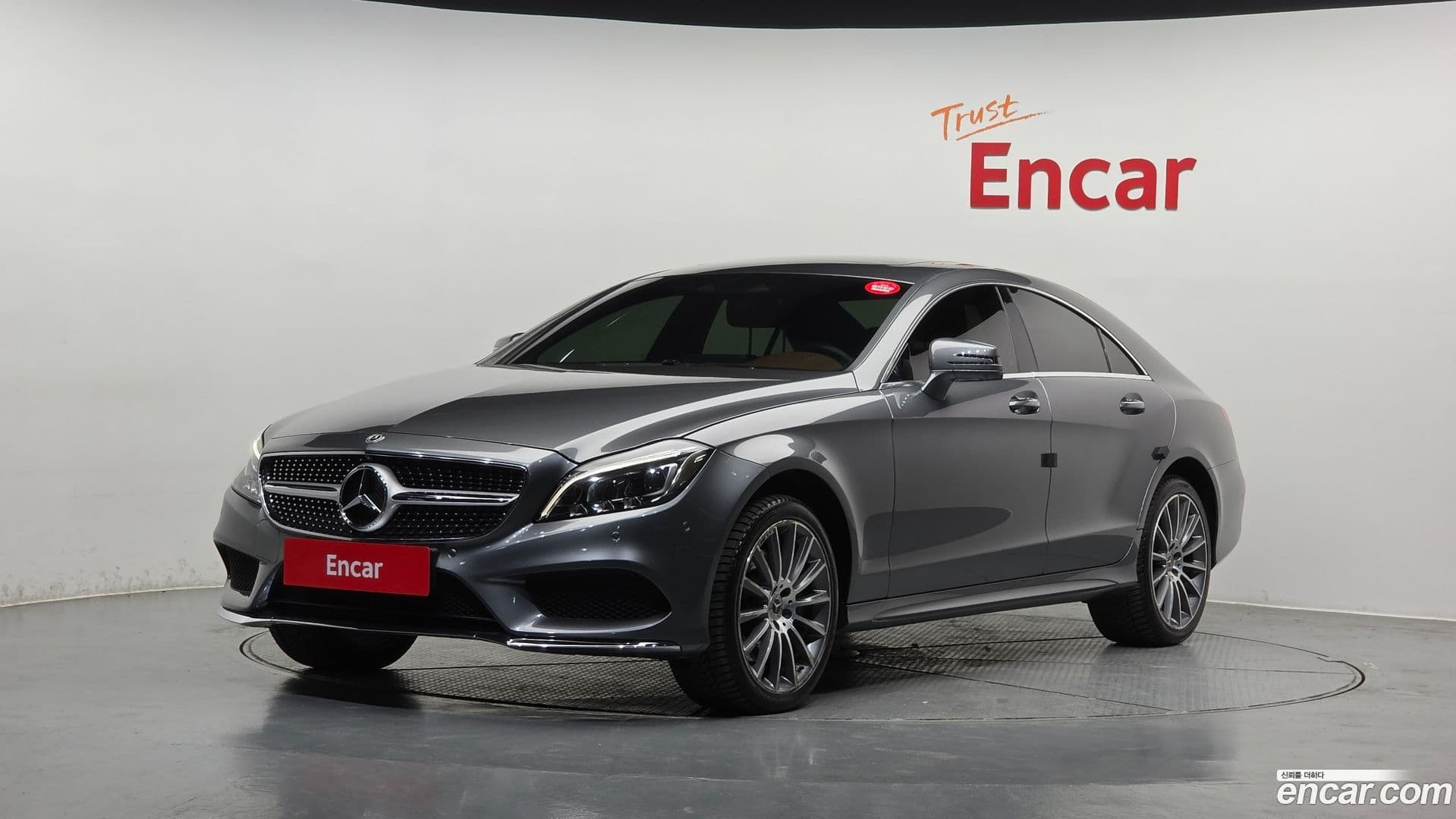 Main__Slider__Photo:CLS-Class Mercedes-Benz 2017.3-0