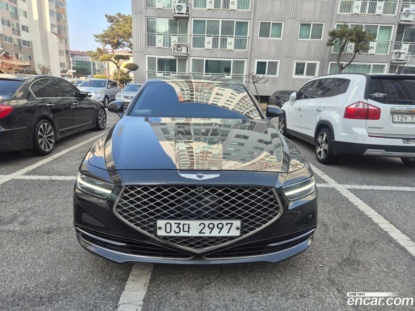 Main__Slider__Photo:G90 Genesis 2019.3-0