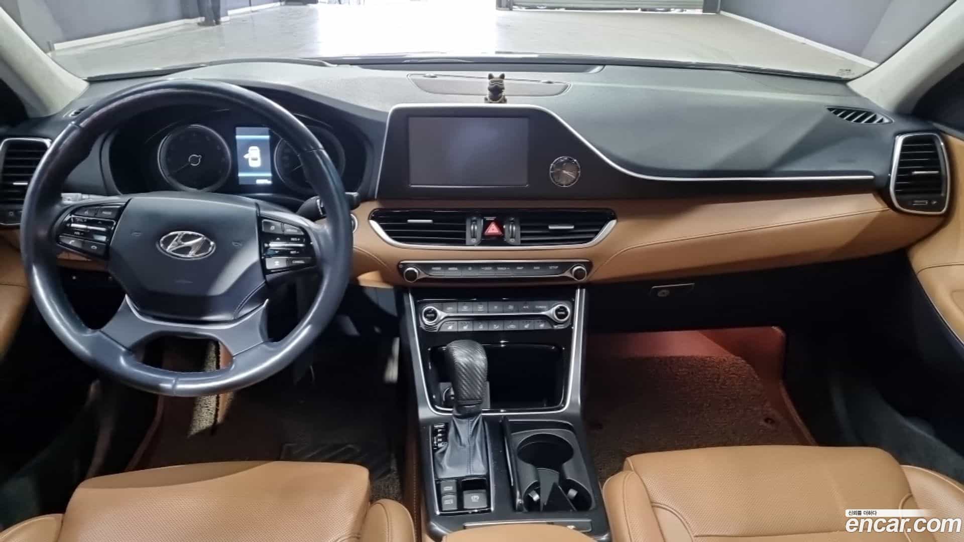 Grandeur Hyundai 2017.11-OUTER-005