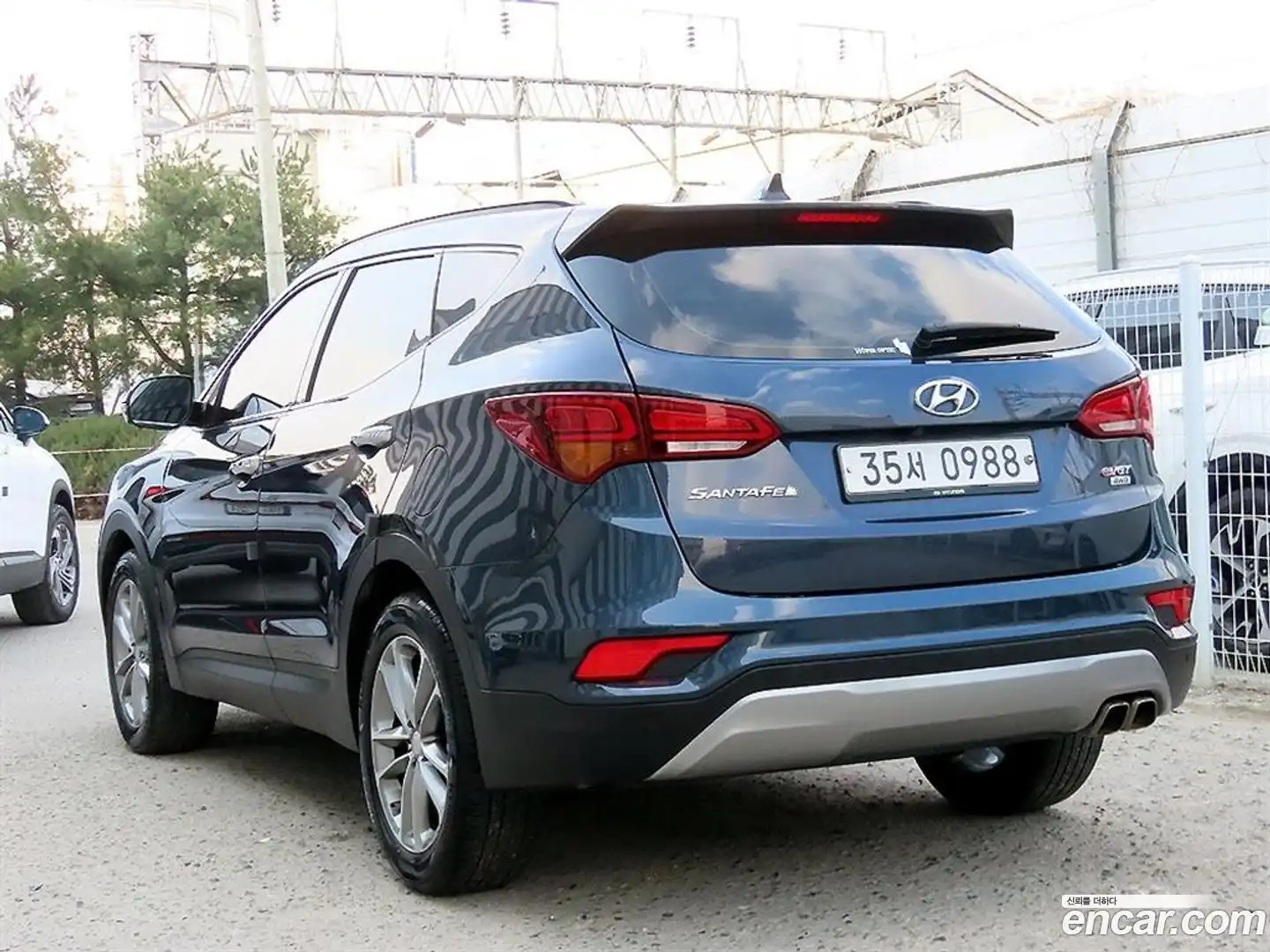 Santafe Hyundai 2016.1-OUTER-002