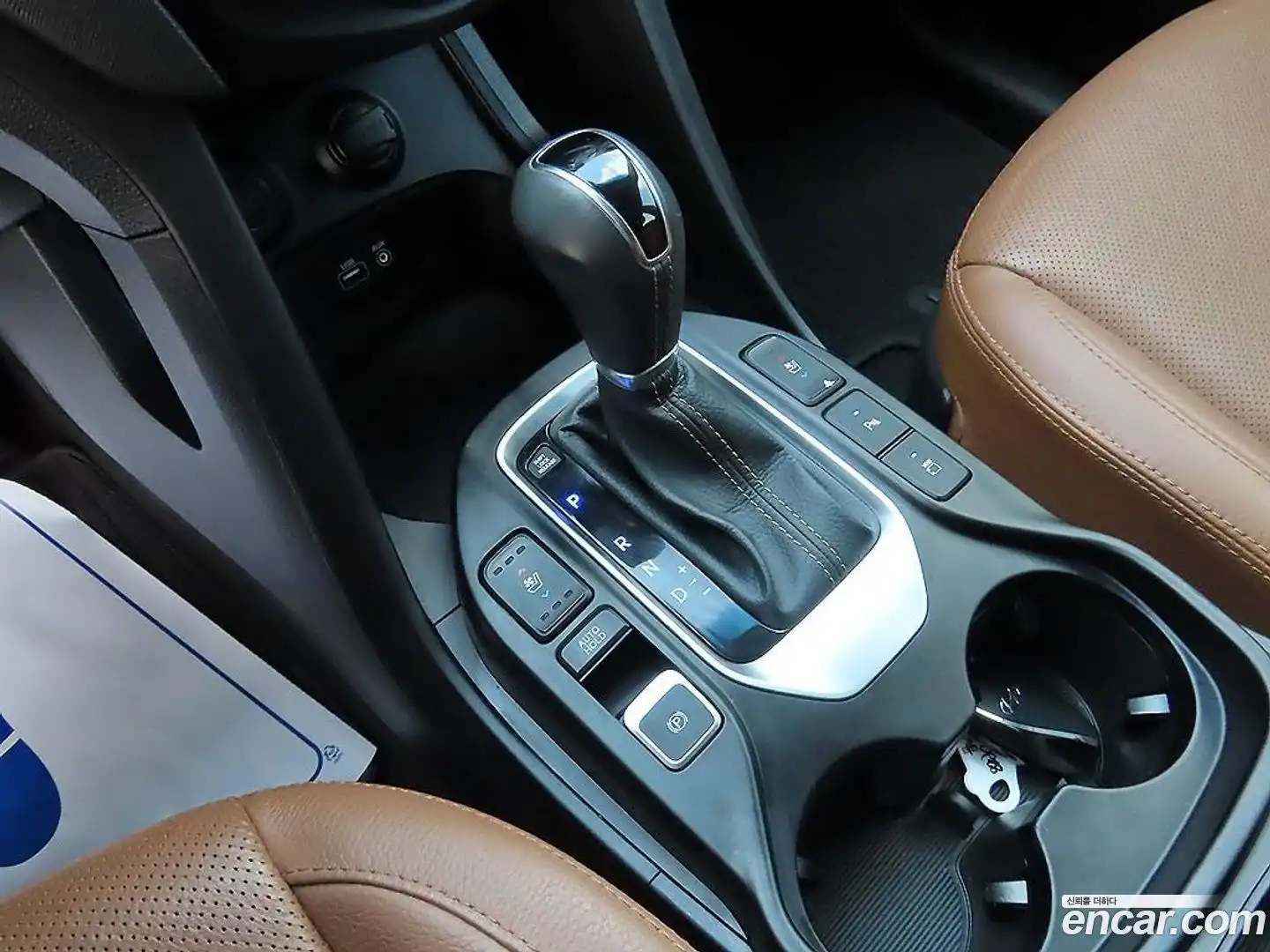 Santafe Hyundai 2016.1-INNER-010