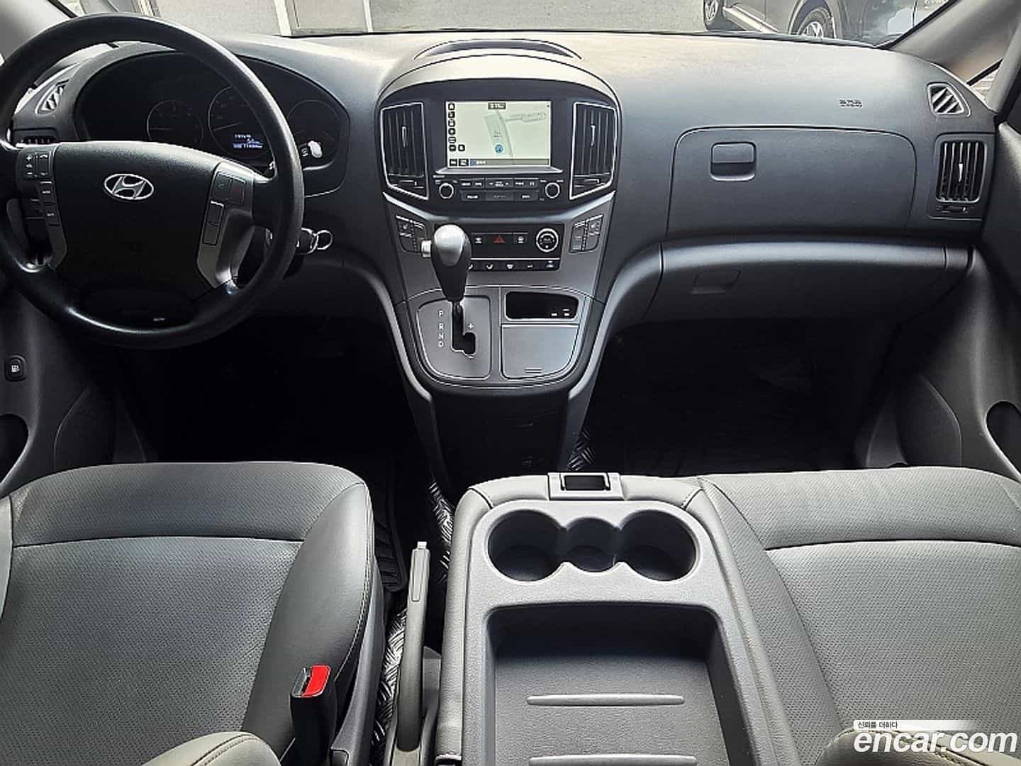 Starex Hyundai 2016.3-OUTER-006