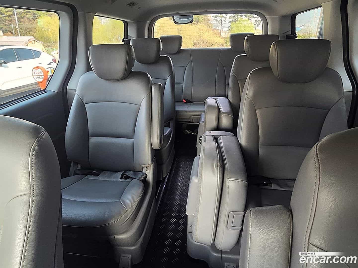 Starex Hyundai 2016.3-OPTION-016