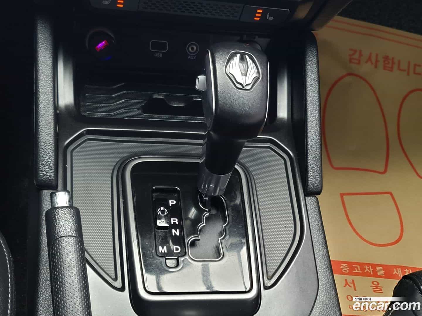 Rexton KG Mobility 2019.8-INNER-009