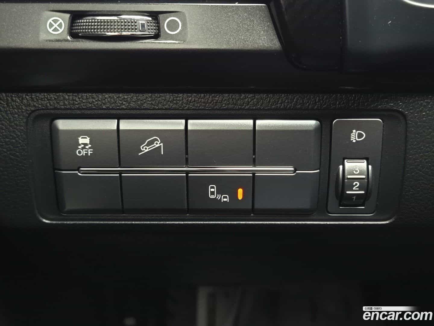 Rexton KG Mobility 2019.8-OPTION-022