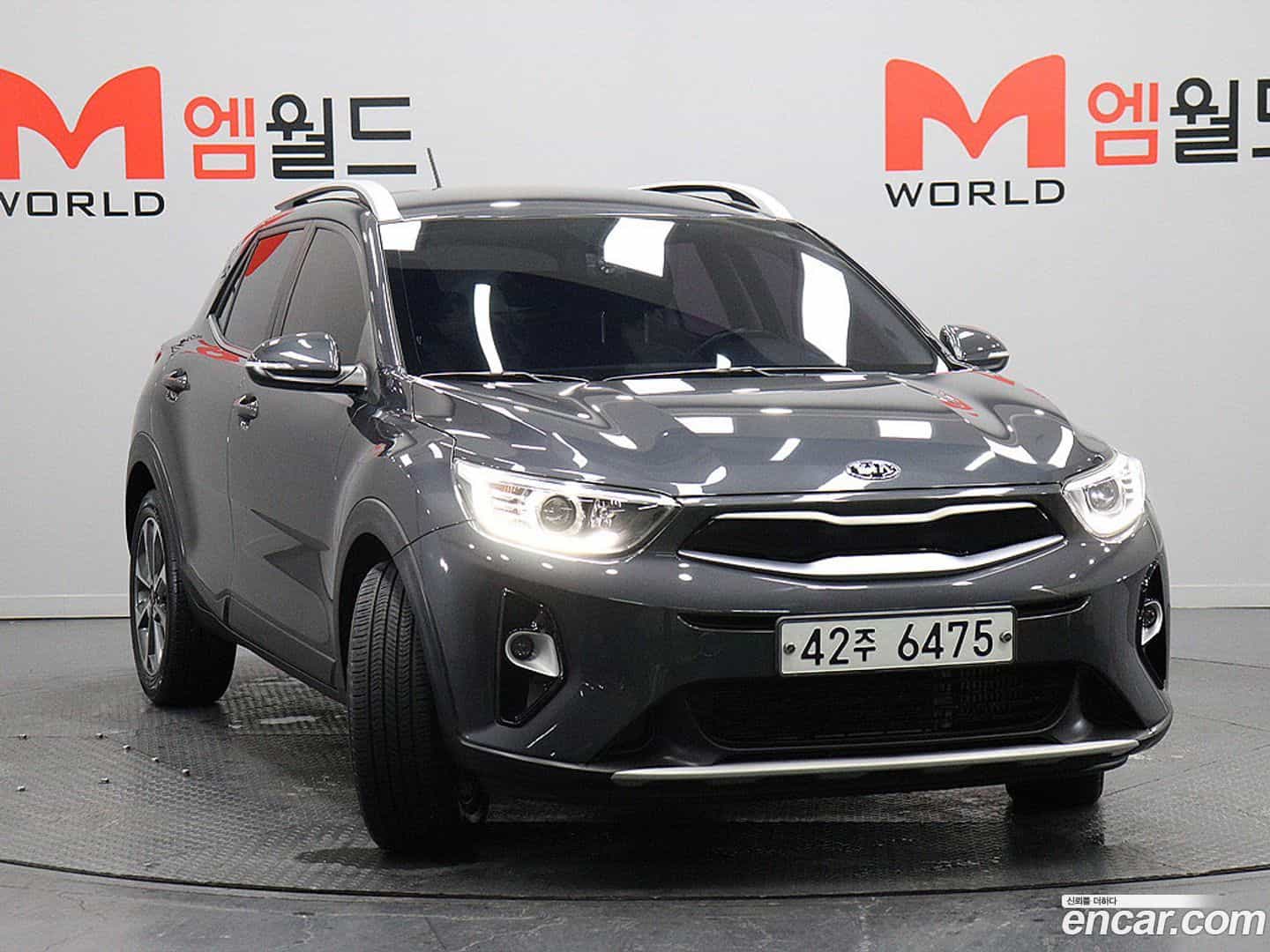 Stonic Kia 2017.7-OUTER-002