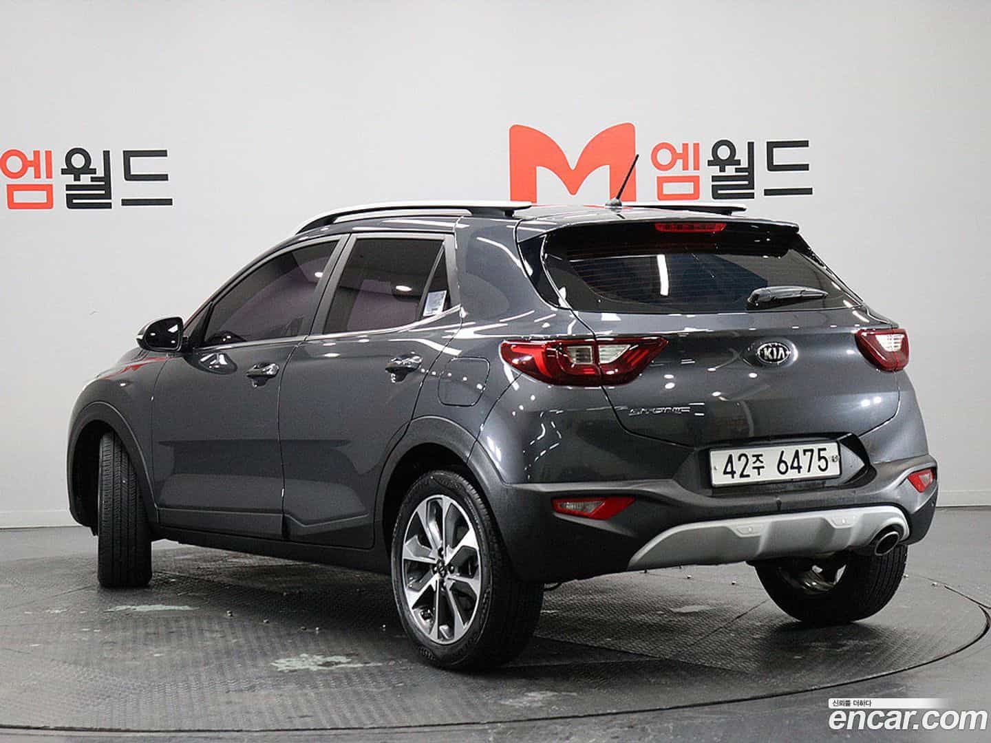 Stonic Kia 2017.7-OUTER-004