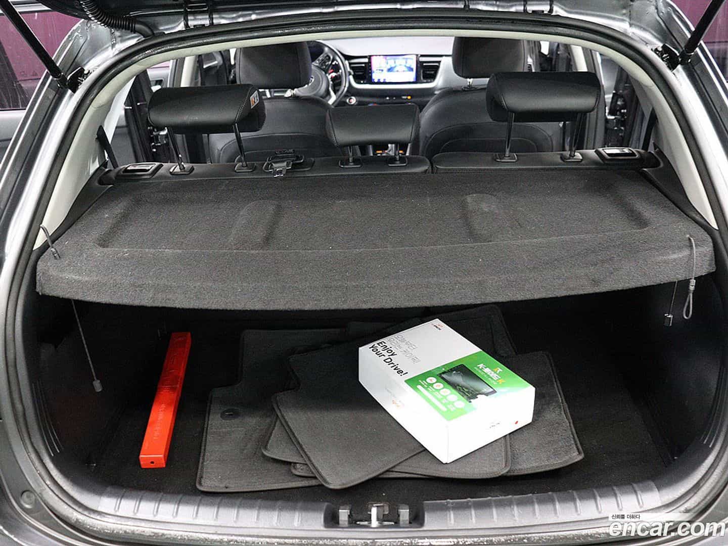 Stonic Kia 2017.7-OUTER-005